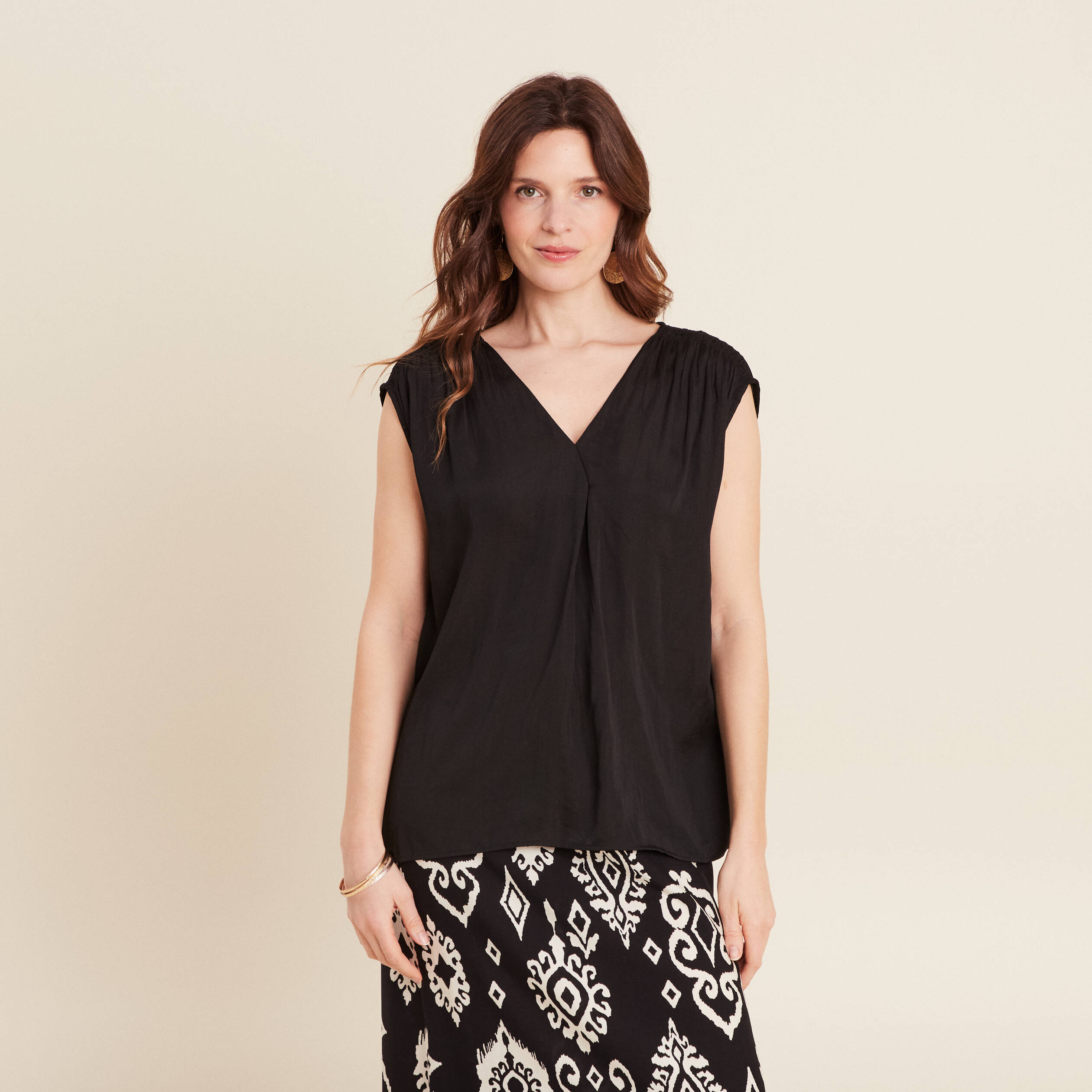 Blouse sans manches noir femme
