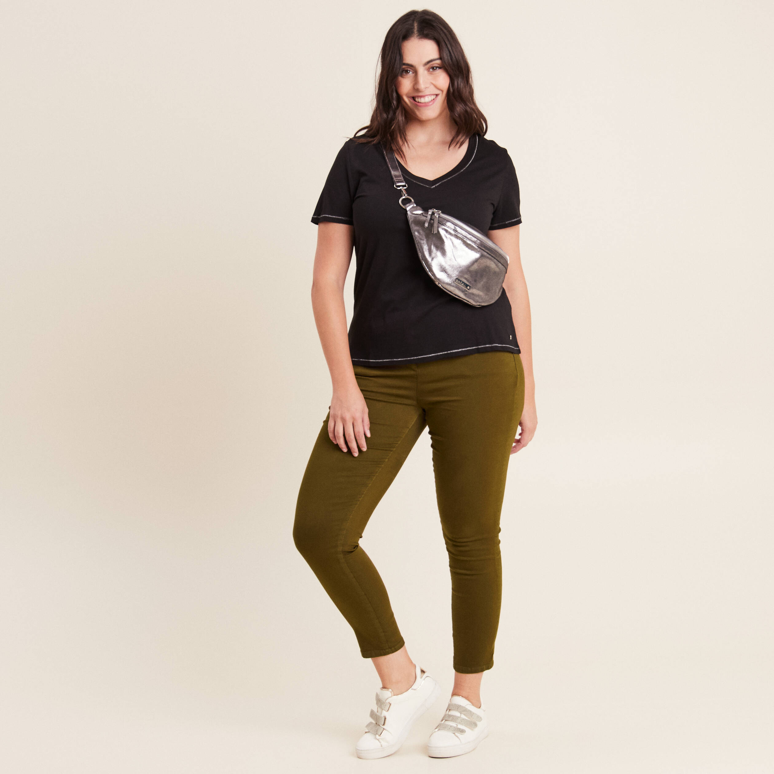 Pantalon magique Le L&eacute;ger coupe ajust&eacute;e vert kaki femme
