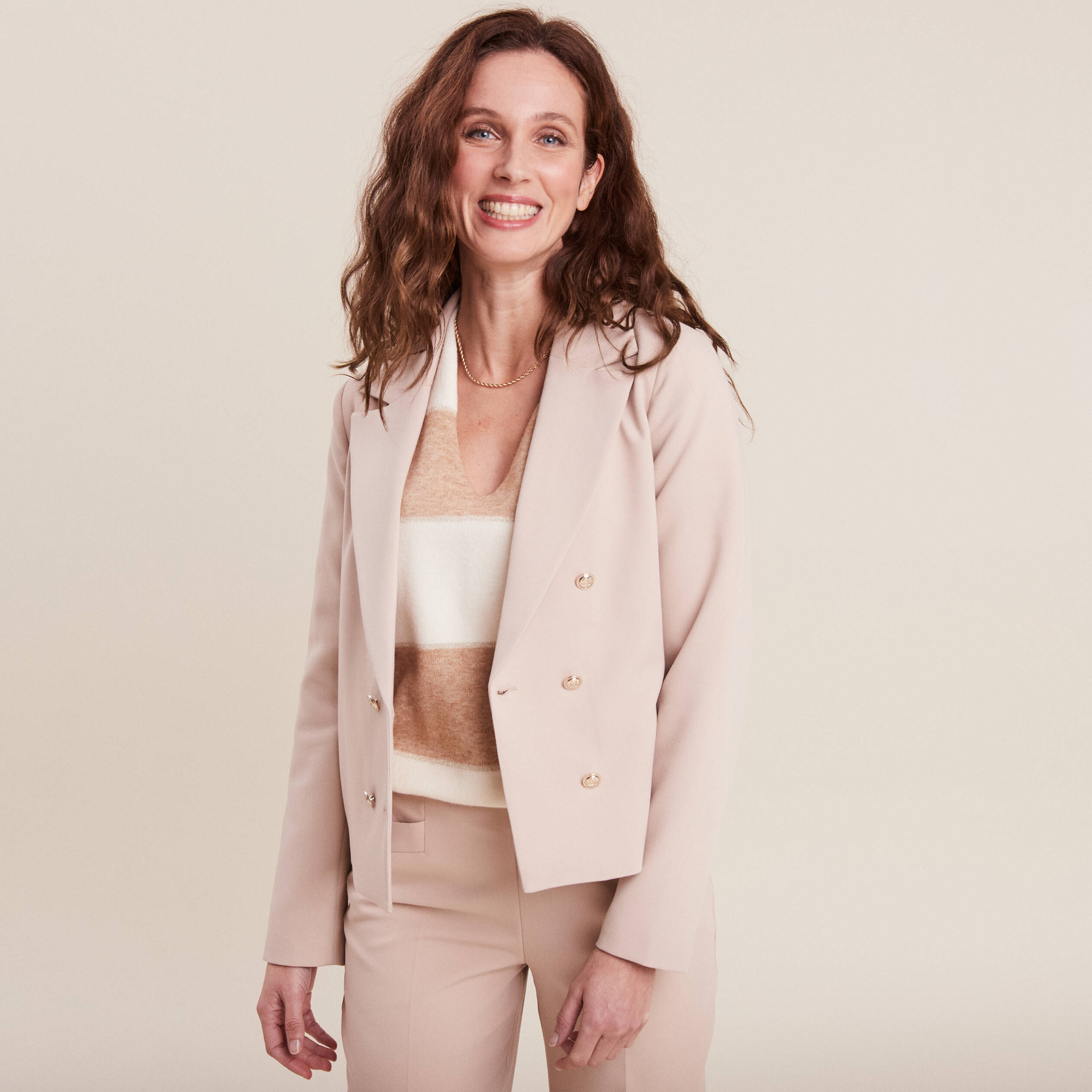 Veste tailleur courte sable femme