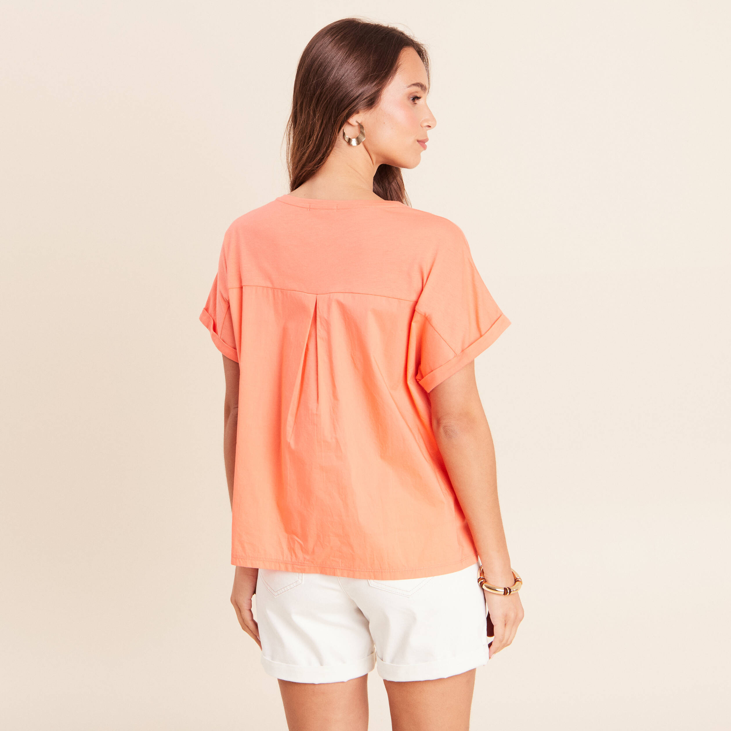 T-shirt col rond manches courtes sequins orange fluo femme