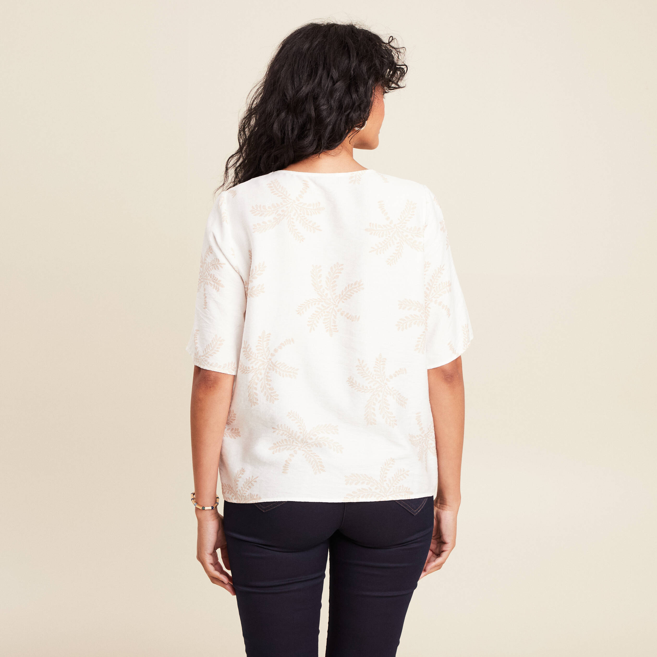 Blouse crêpe manches courtes beige femme
