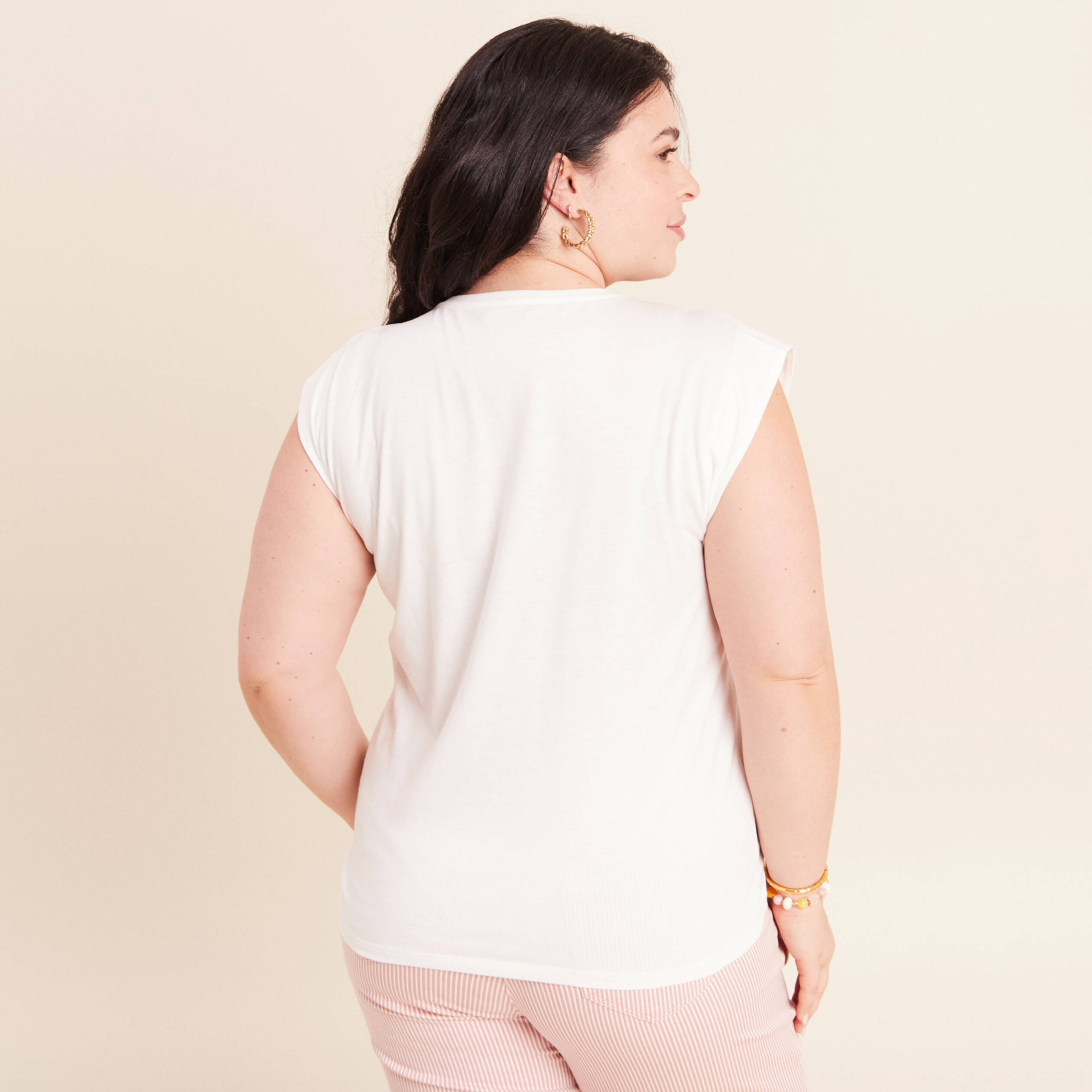 T-shirt col rond sans manches ecru femme