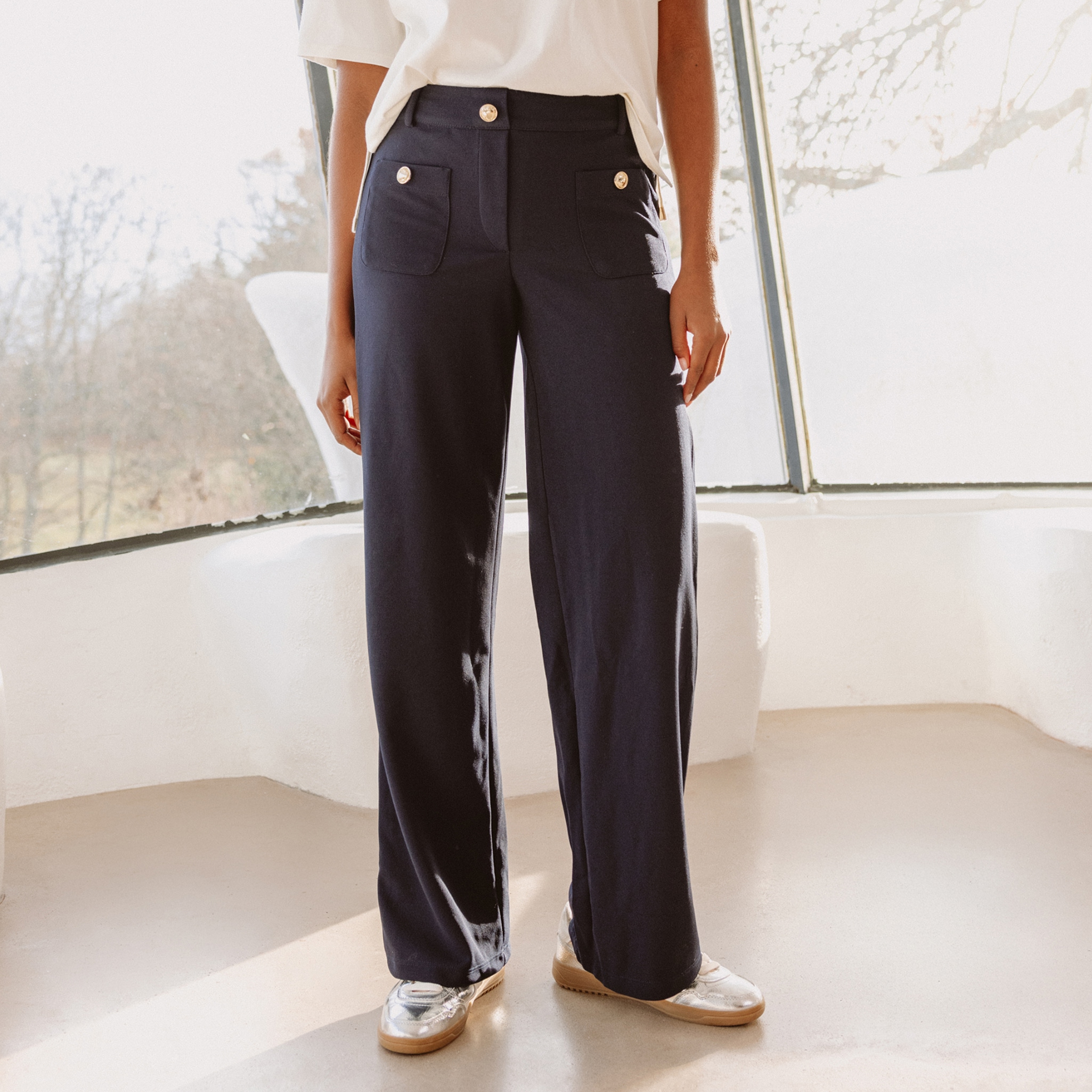 Pantalon coupe droite taille haute bleu fonc&eacute; femme