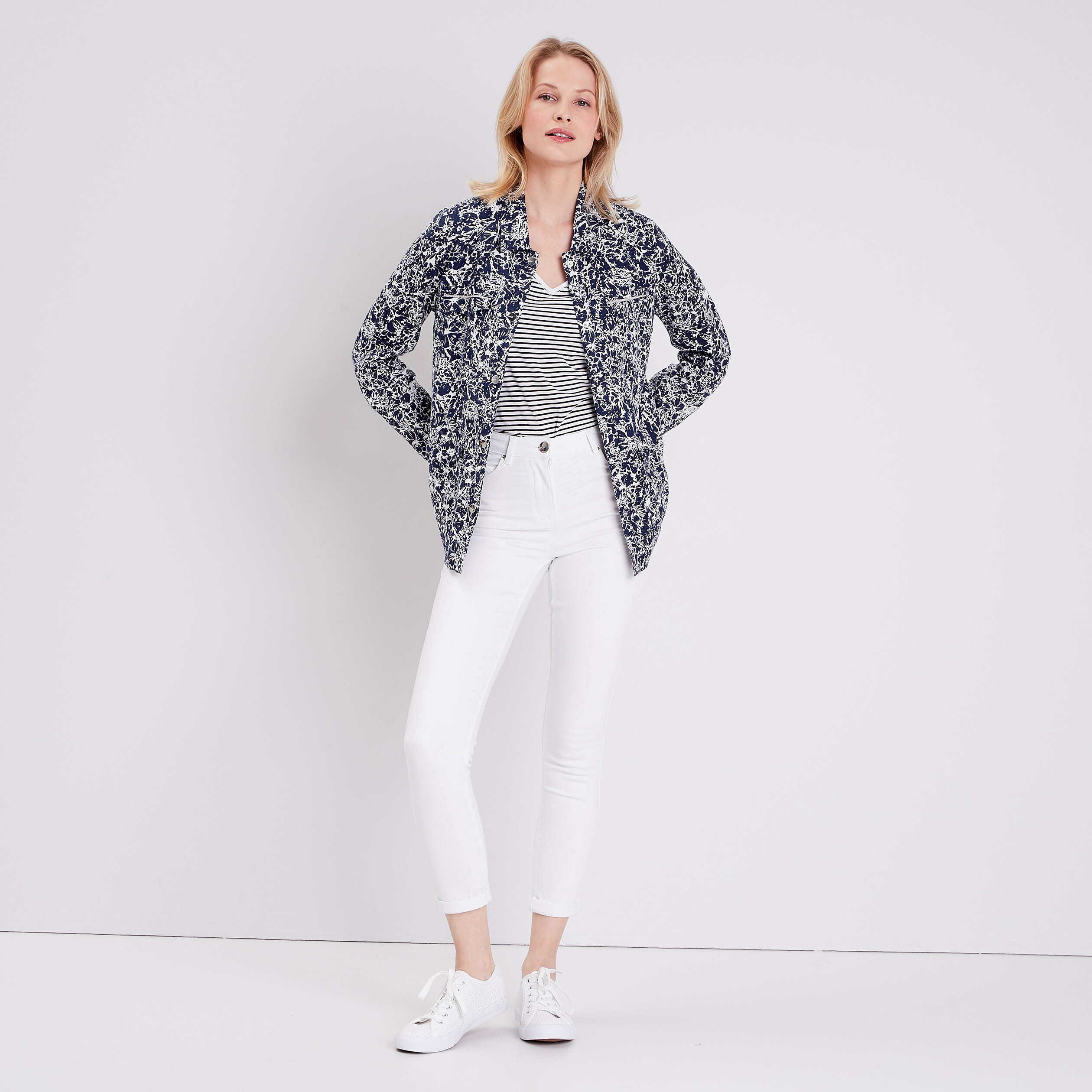 Veste droite boutonnée ecru femme