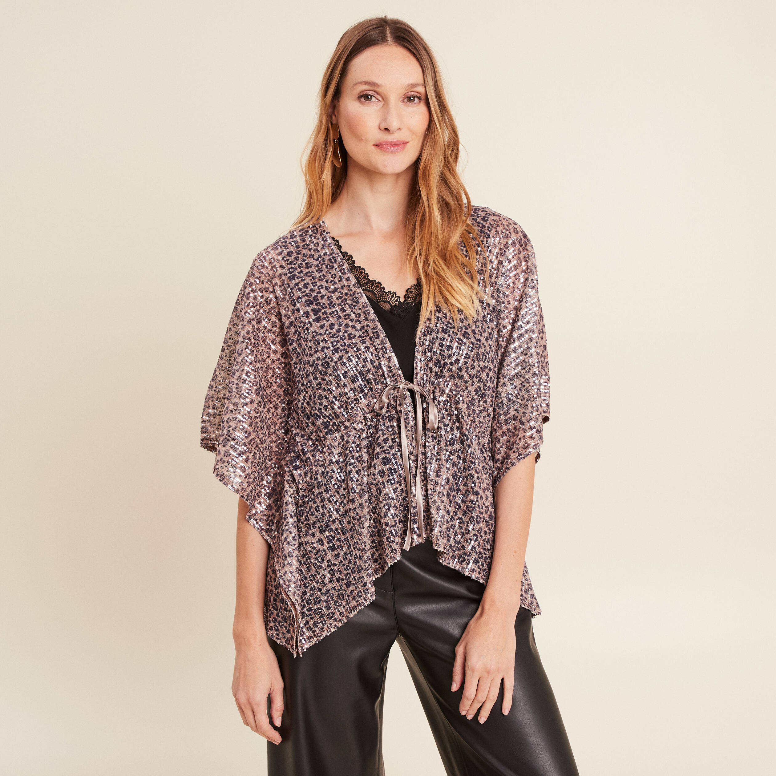 Kimono &agrave; sequins couleur cuivre femme