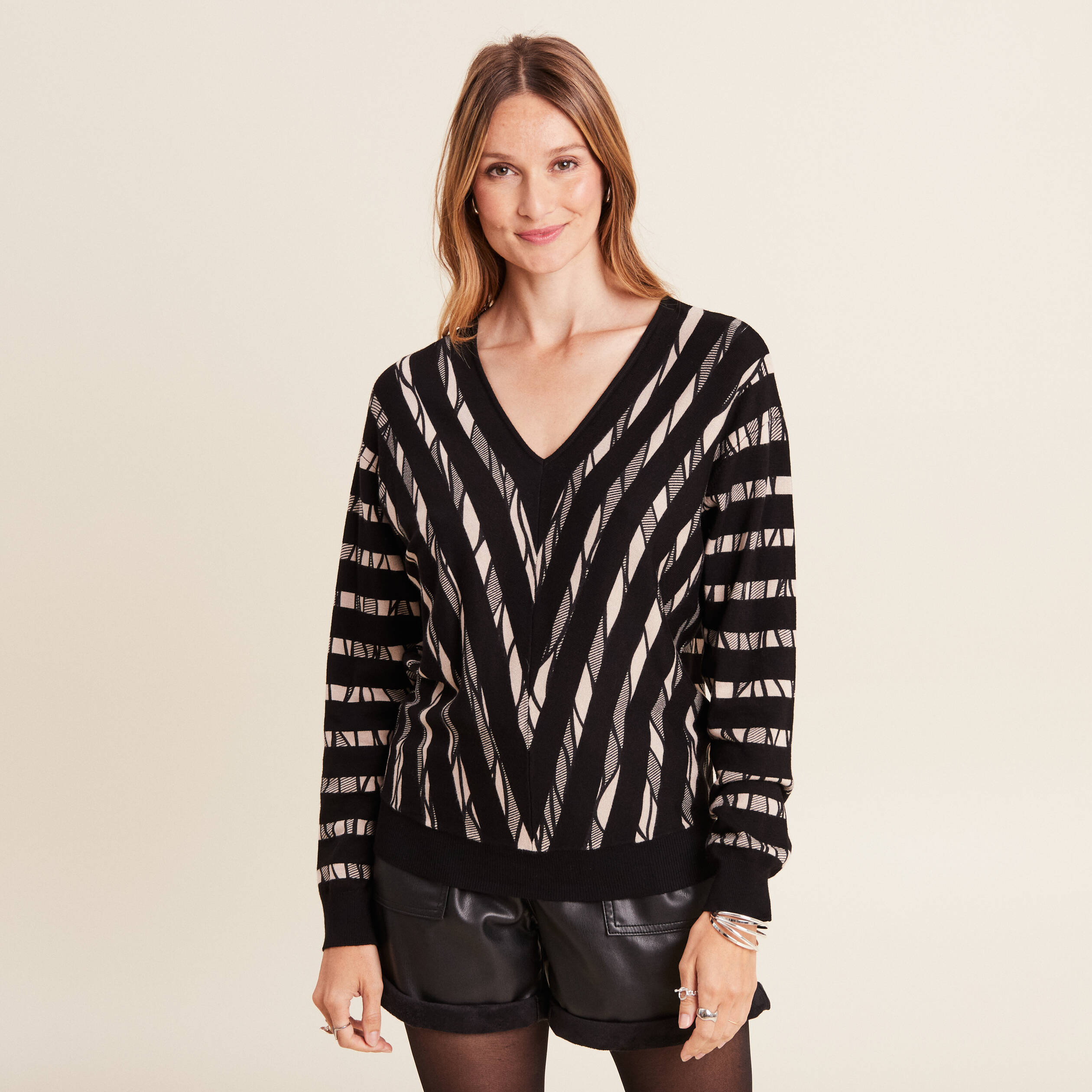 Pull manches longues noir femme
