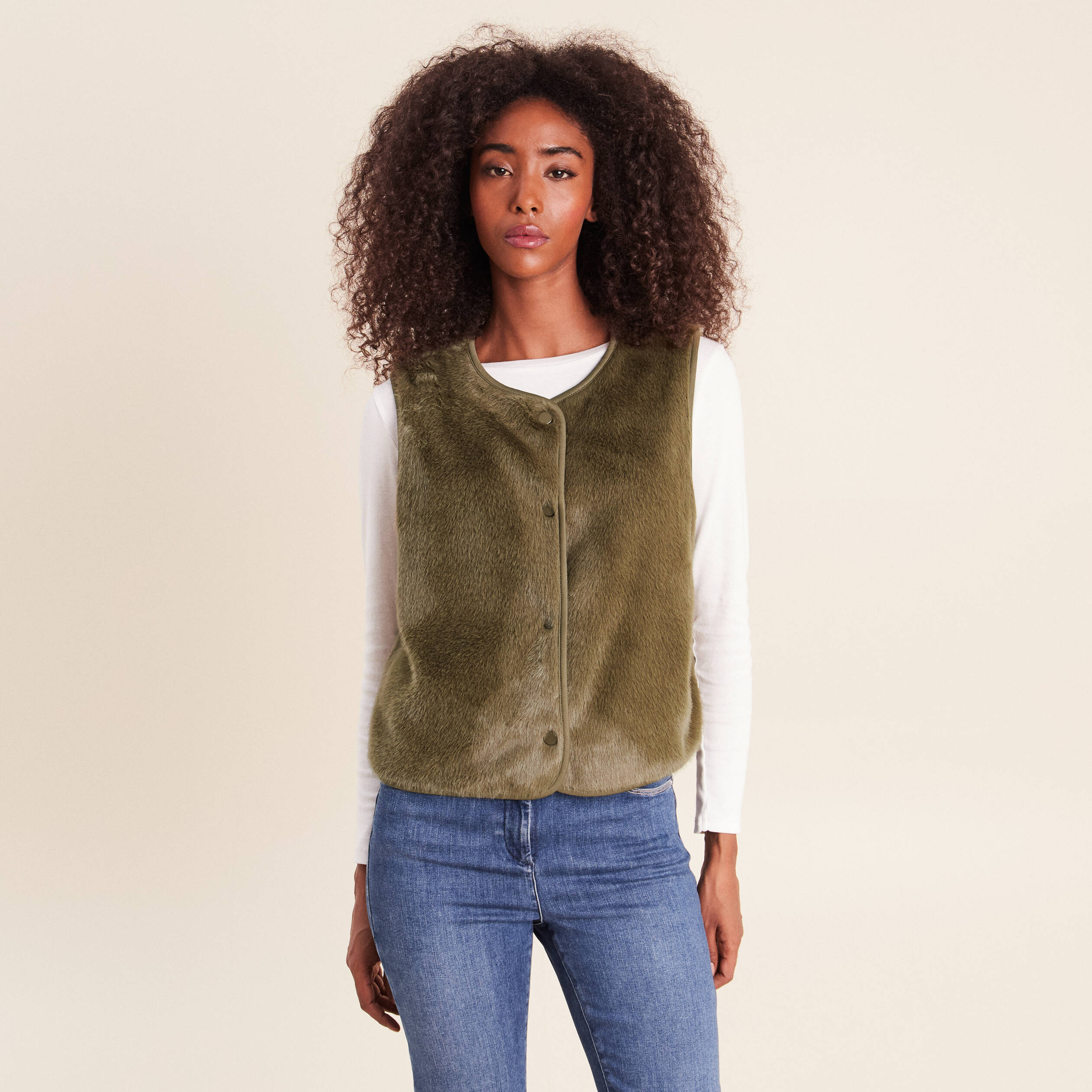 Gilet droit sans manches fausse fourrure vert kaki femme