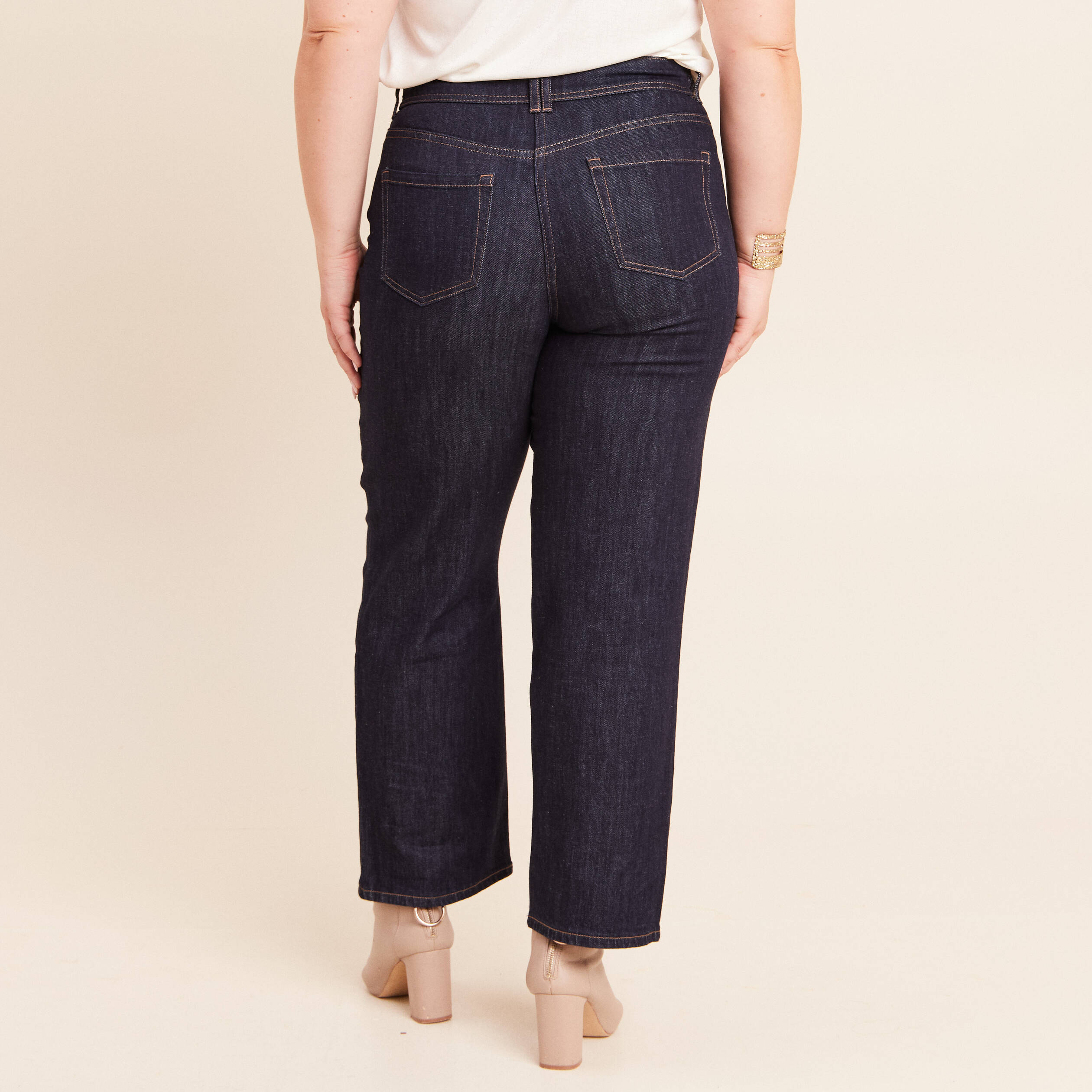 Jean coupe large 7/8&egrave;me taille haute denim brut femme