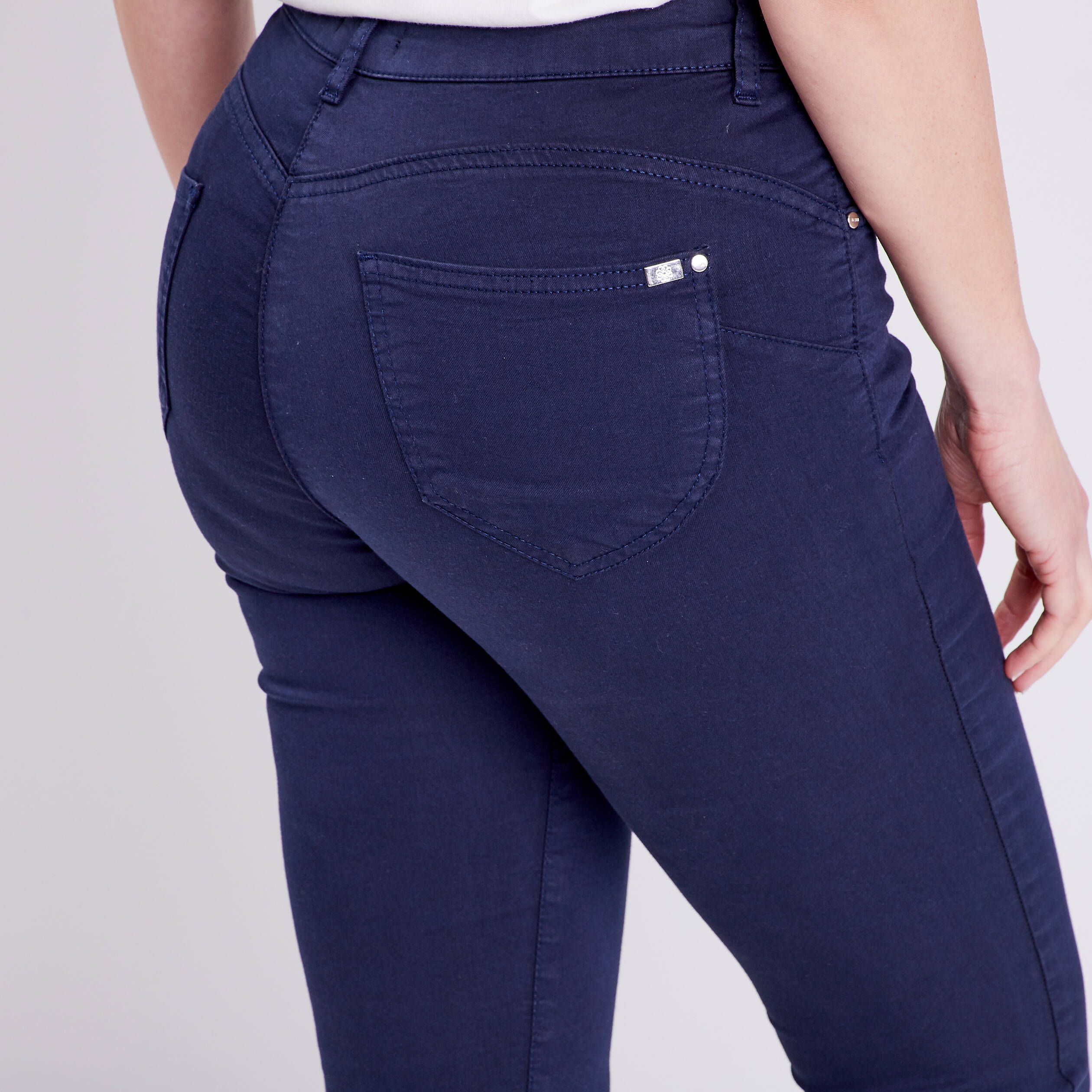 Pantacourt droit taille standard bleu marine femme Breal