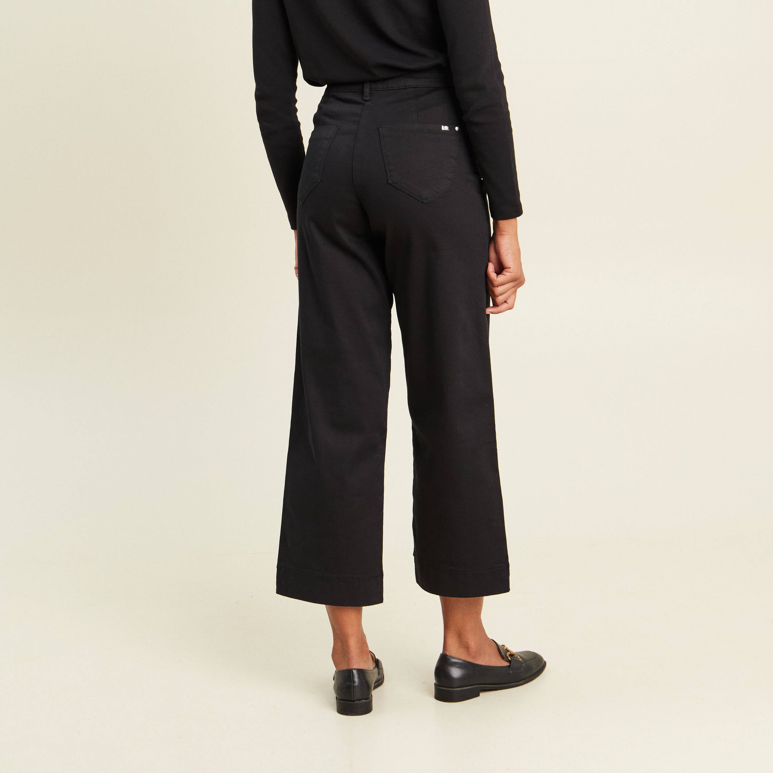 Pantalon magique l'unique noir femme