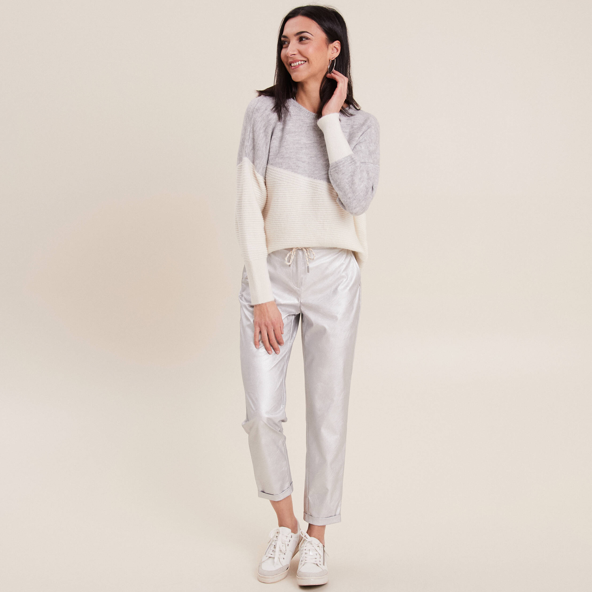 Pull Over Femme American Eagle – Gris, Manches Longues, Col Rond – Taille XS (Très Bon état)