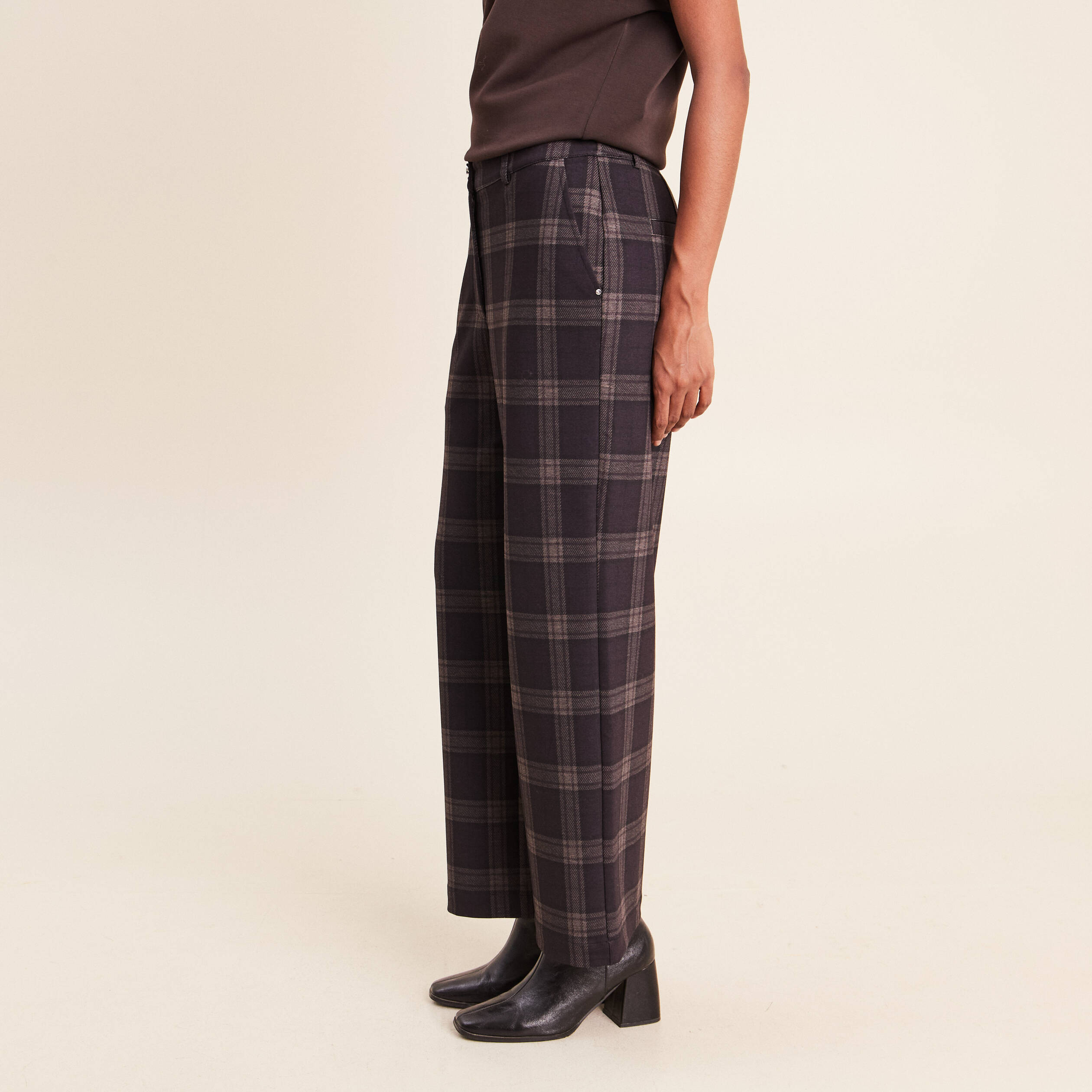 Pantalon gris femme