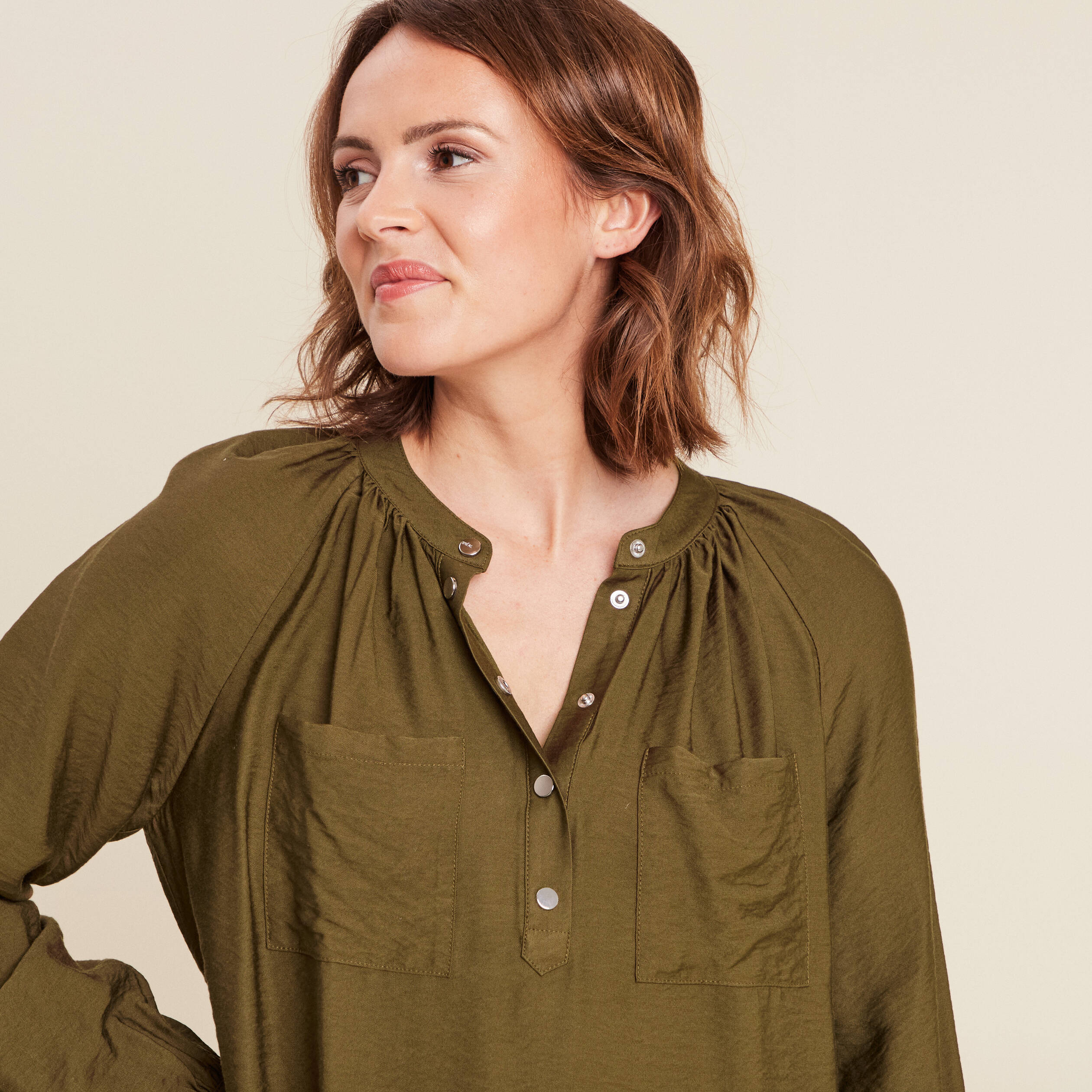 Blouse manches longues vert olive femme