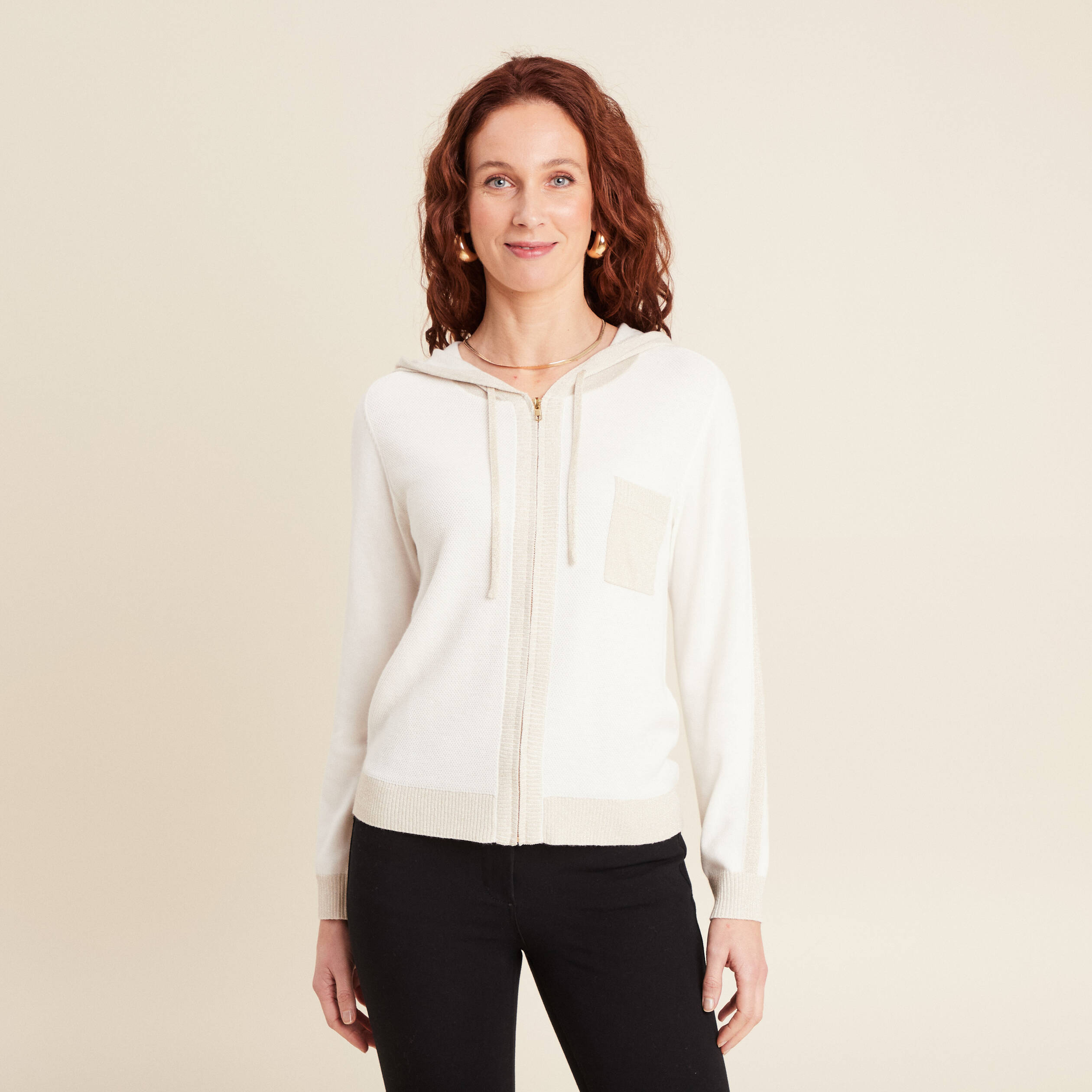 Gilet à capuche zippé ecru femme