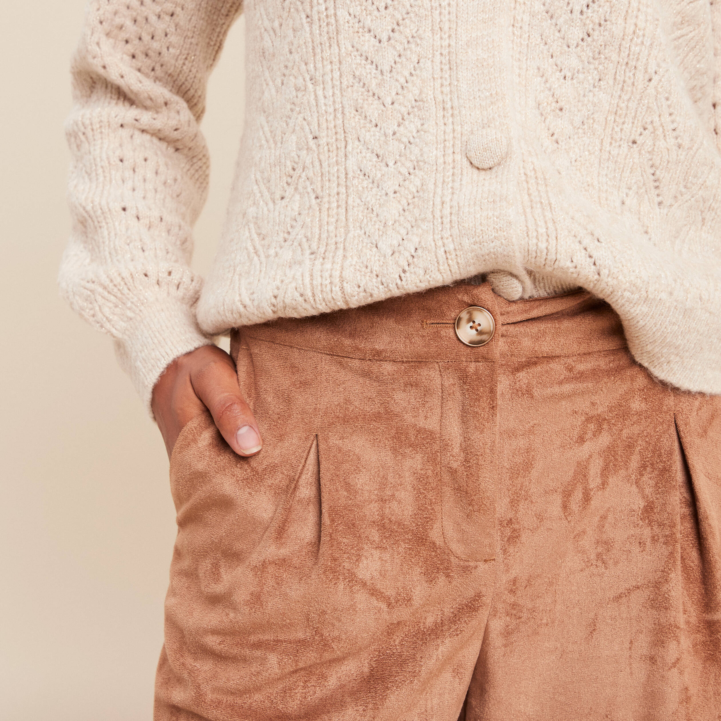 Pantalon su&eacute;dine large &agrave; pinces marron clair femme
