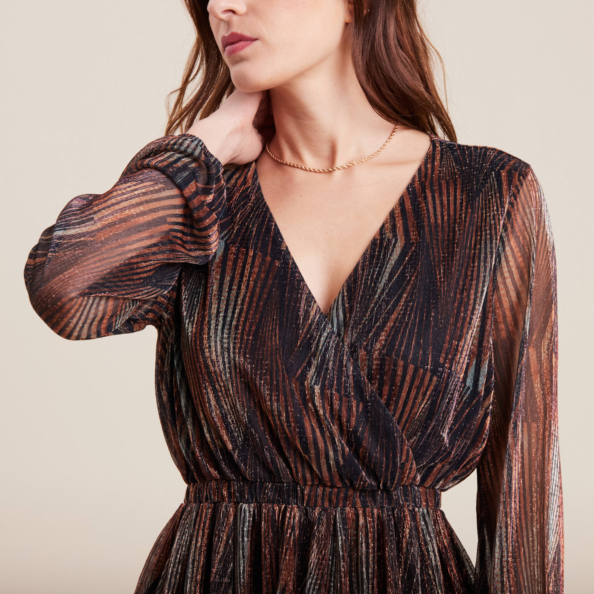 Robe droite fils métallisés couleur cuivre femme