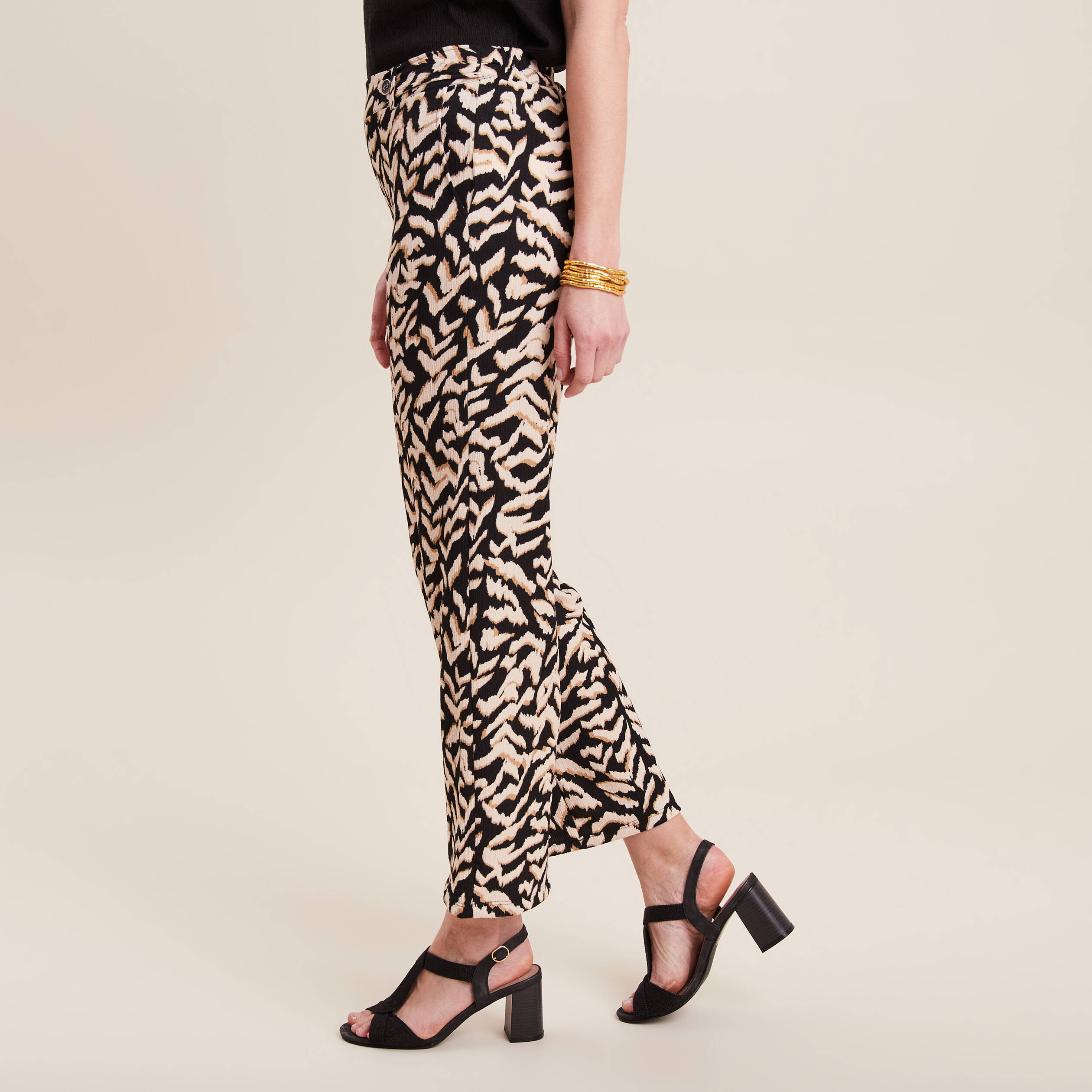 Pantalon carotte taille basse noir femme