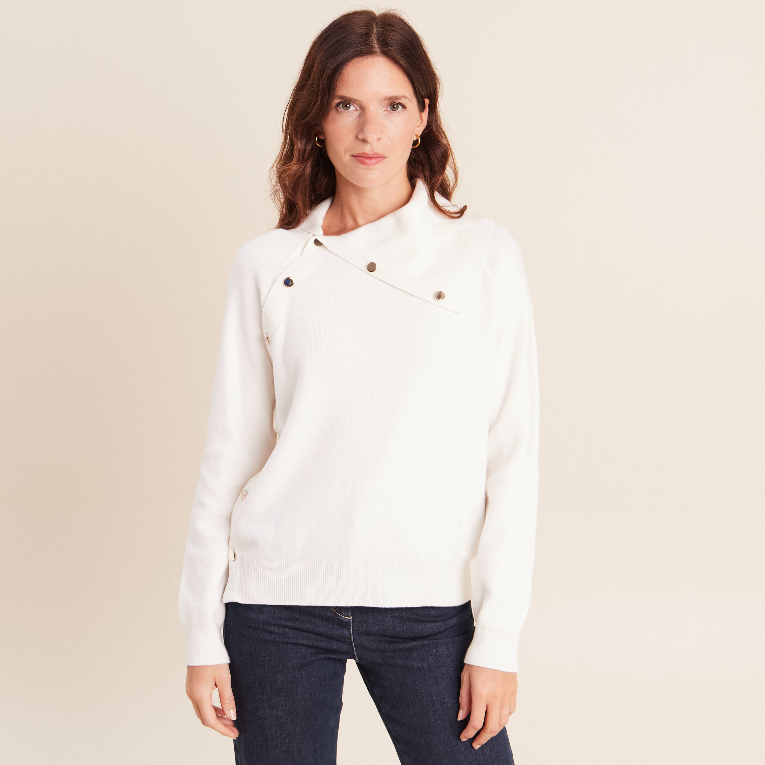 Pull droit col montant manches longues ecru femme