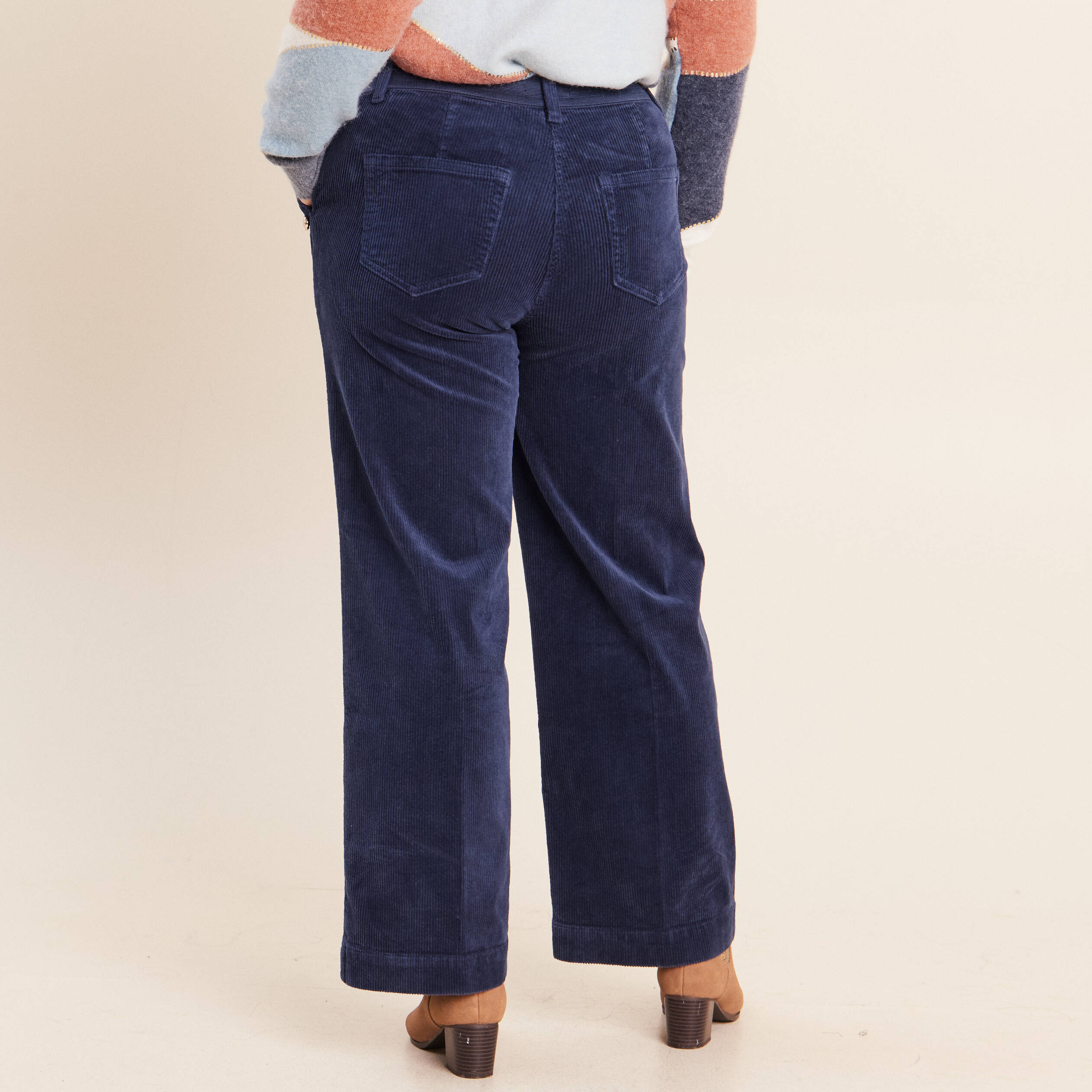 Pantalon large velours c&ocirc;tel&eacute; bleu marine femme