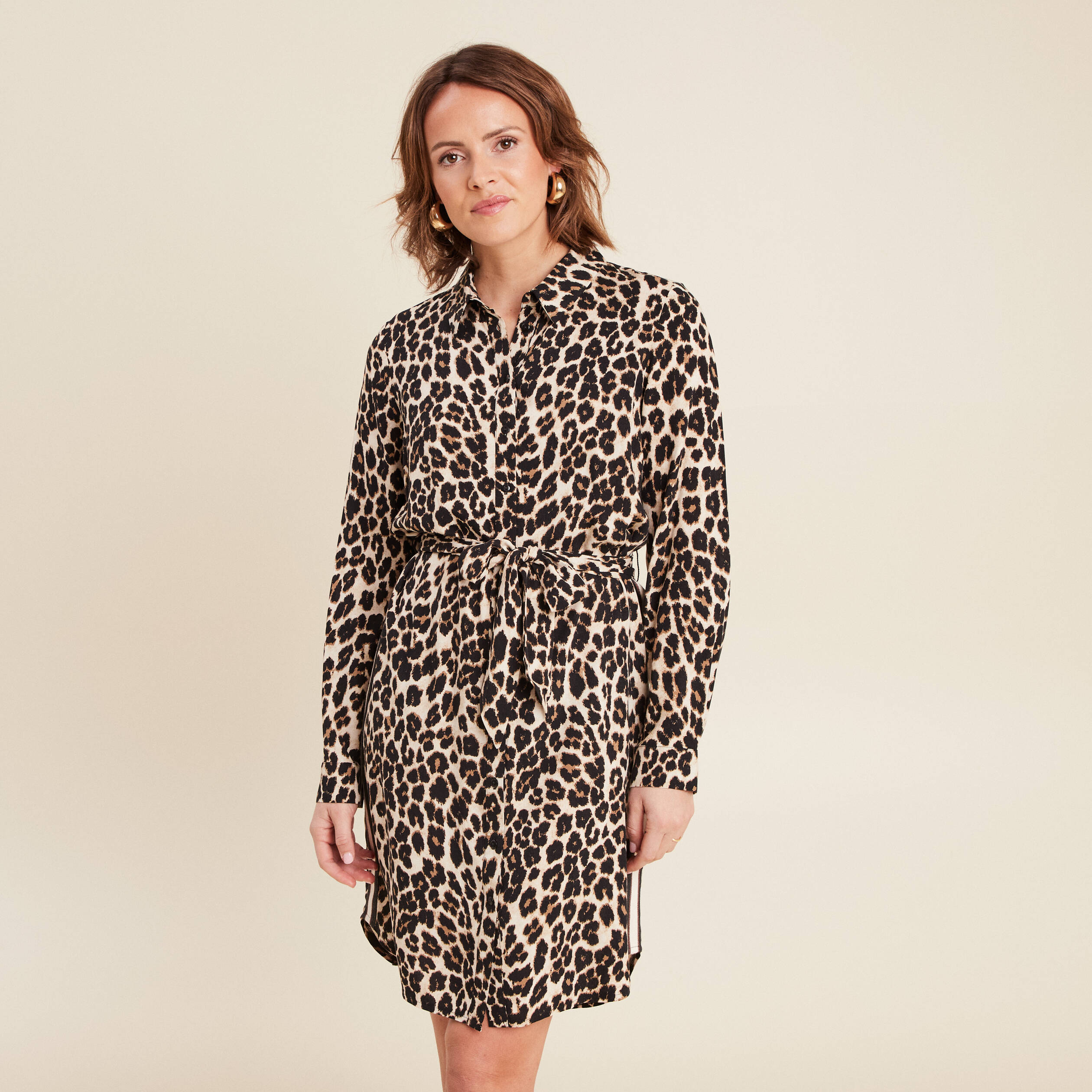 Robe droite fluide ceinturée creme femme