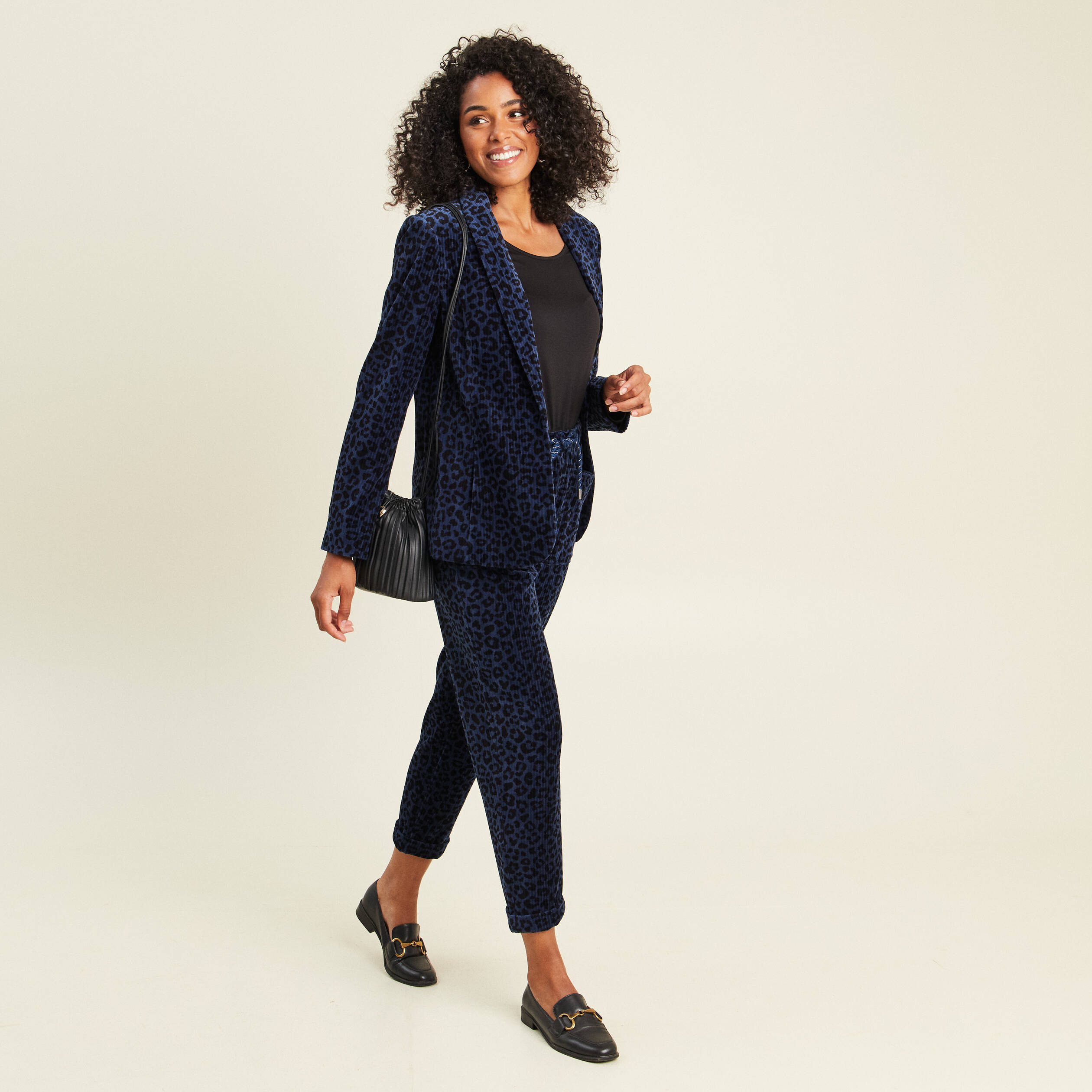 Veste tailleur velours bleu femme