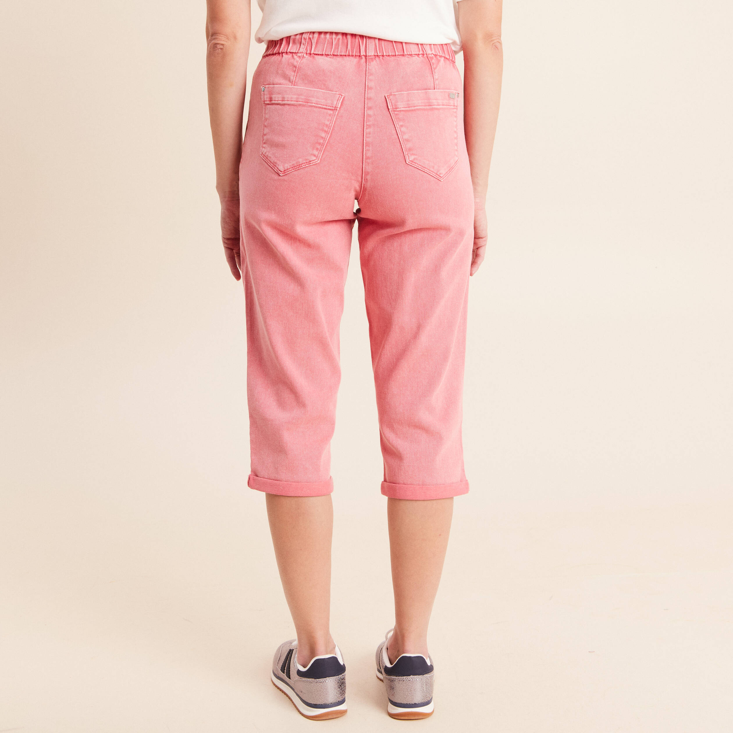 Pantacourt coupe mom rose vif femme