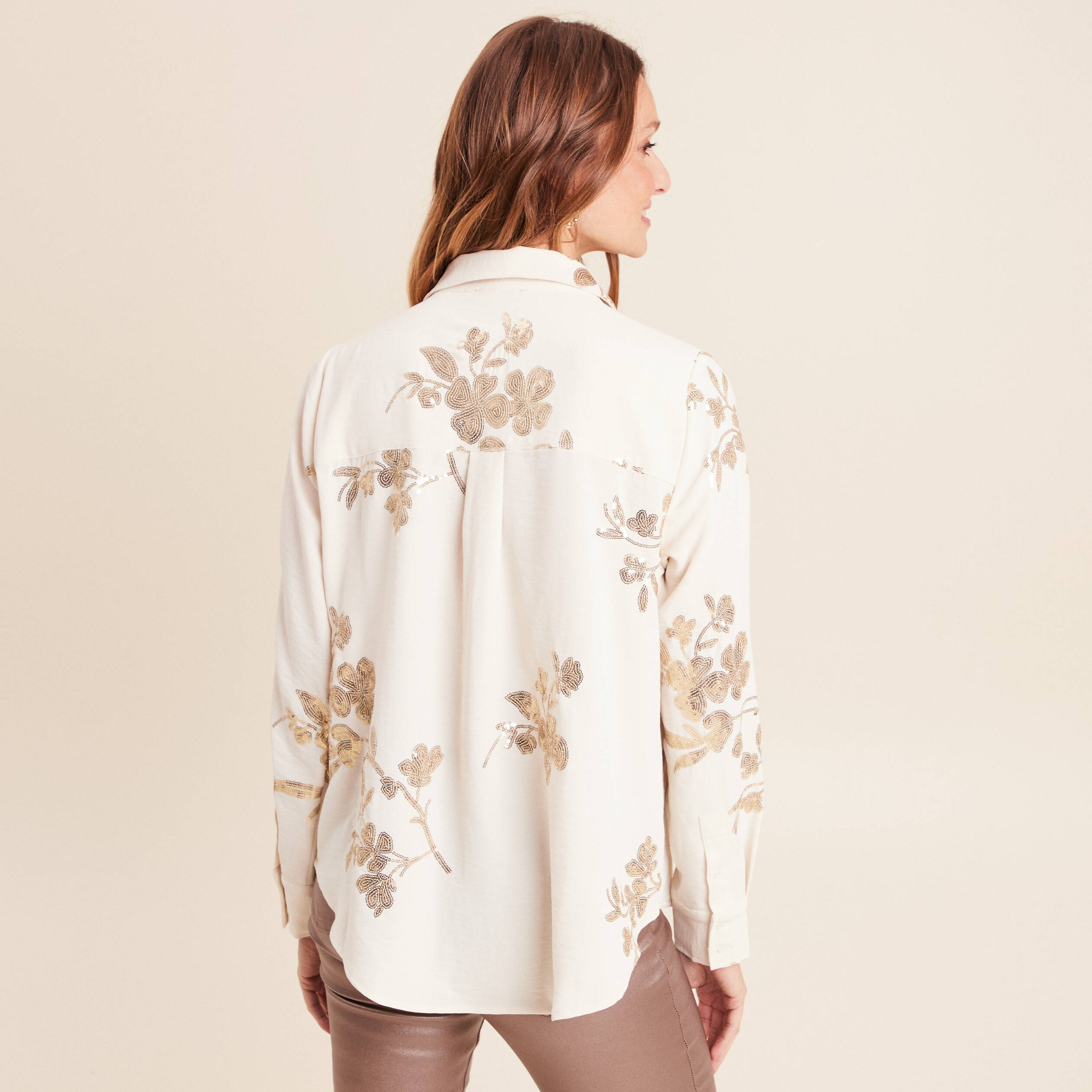 Chemise &agrave; sequins manches longues ecru femme