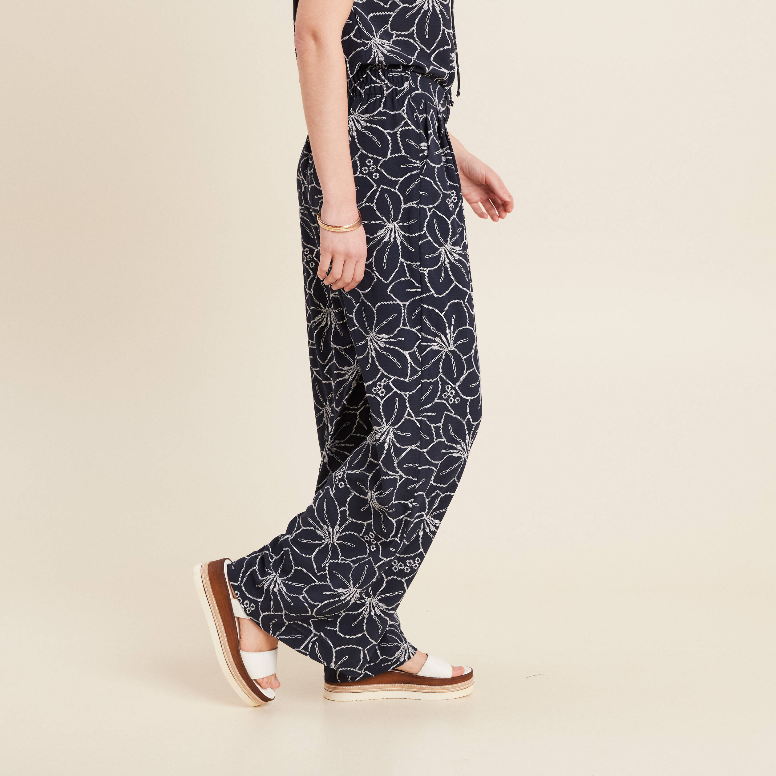 pantalon large taille haute bleu fonce femme Pantalon large taille haute bleu foncé femme