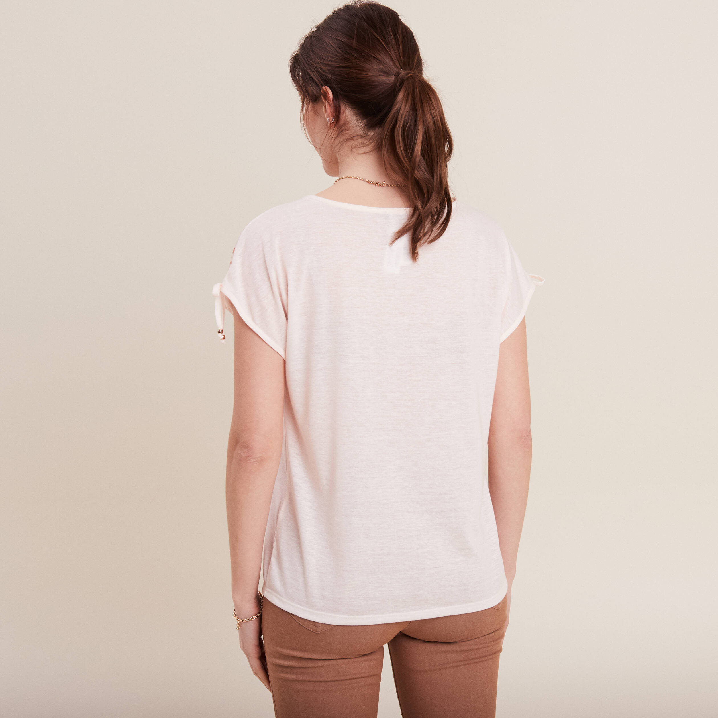 ELFIN T-Shirt à Manches Longues Côtelé pour Femme - Coupe Ajustée, Basique, Élégant, Stretch, Sexy Col en V