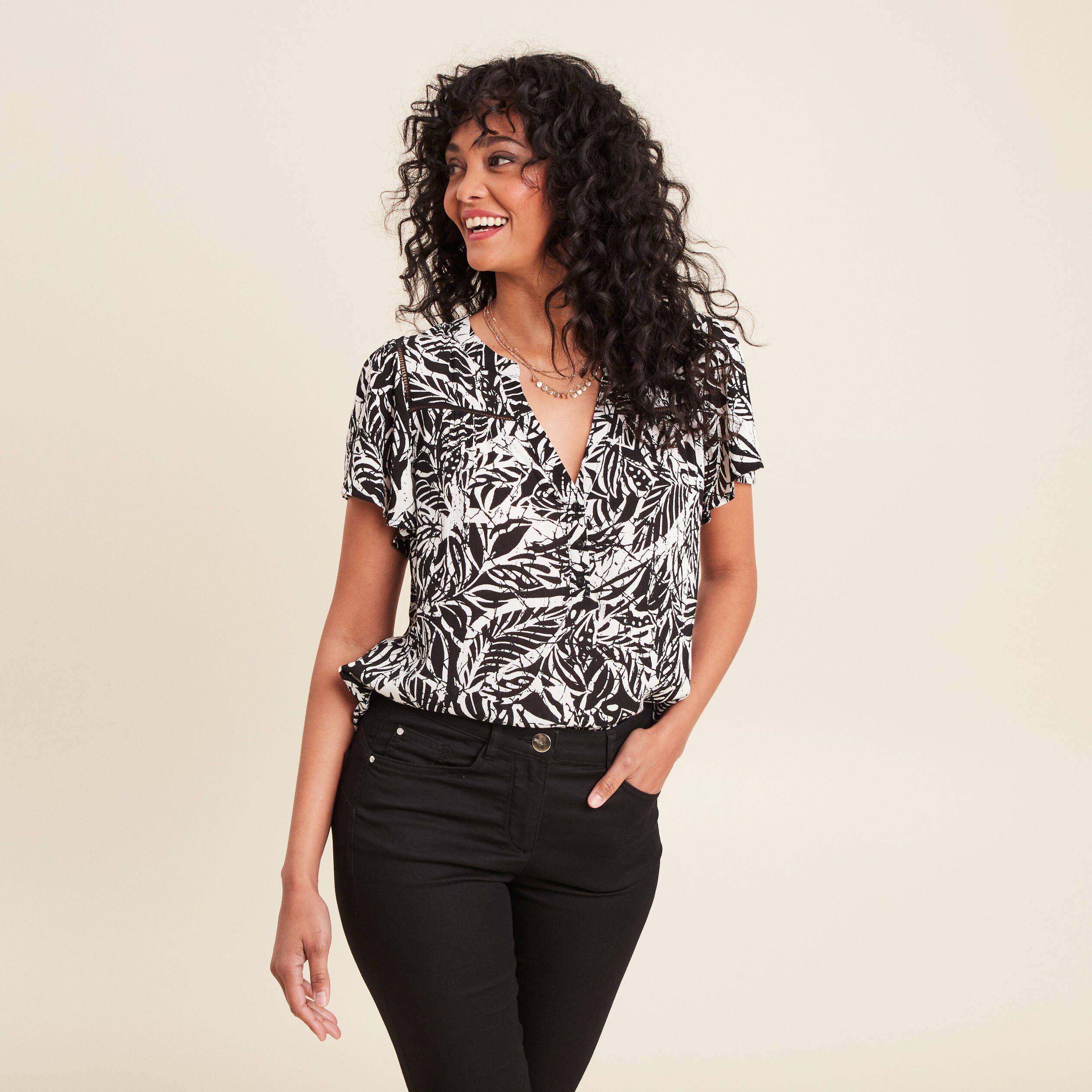 Blouse manches courtes noir femme
