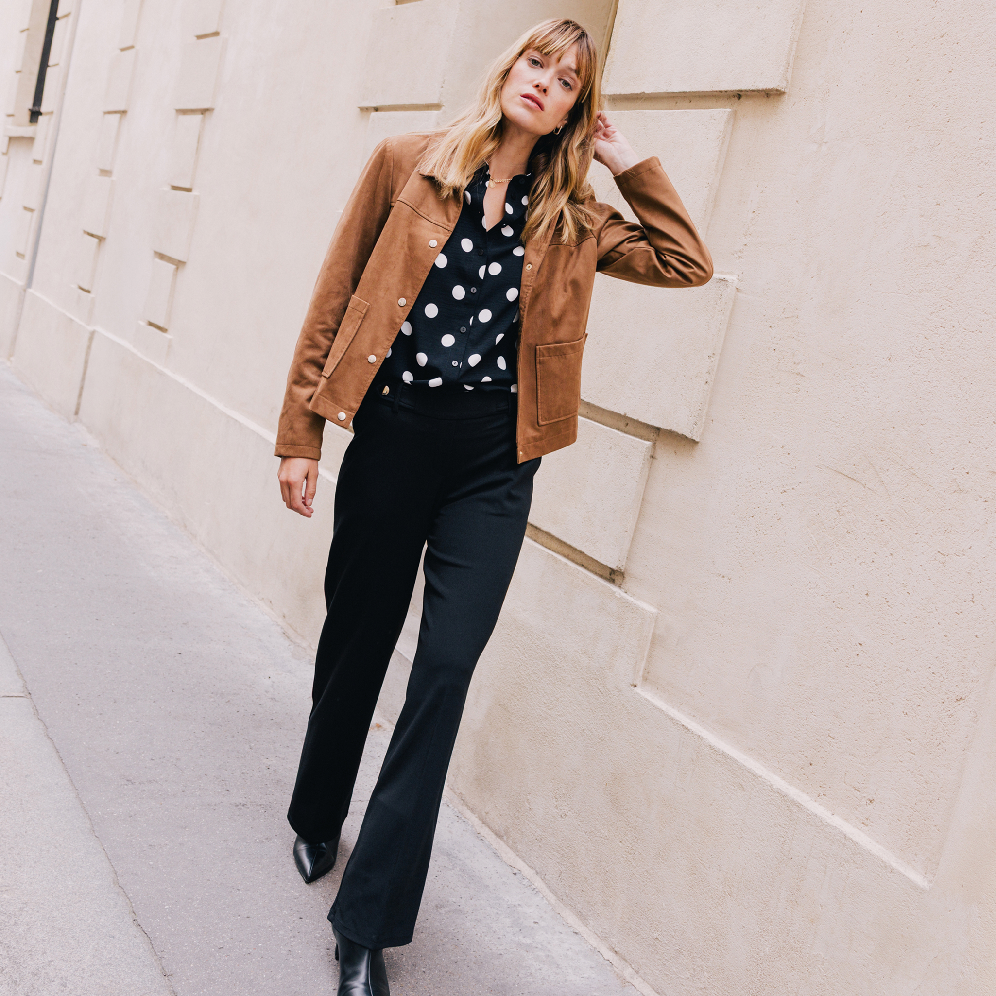 Veste courte doubl&eacute;e marron fonc&eacute; femme