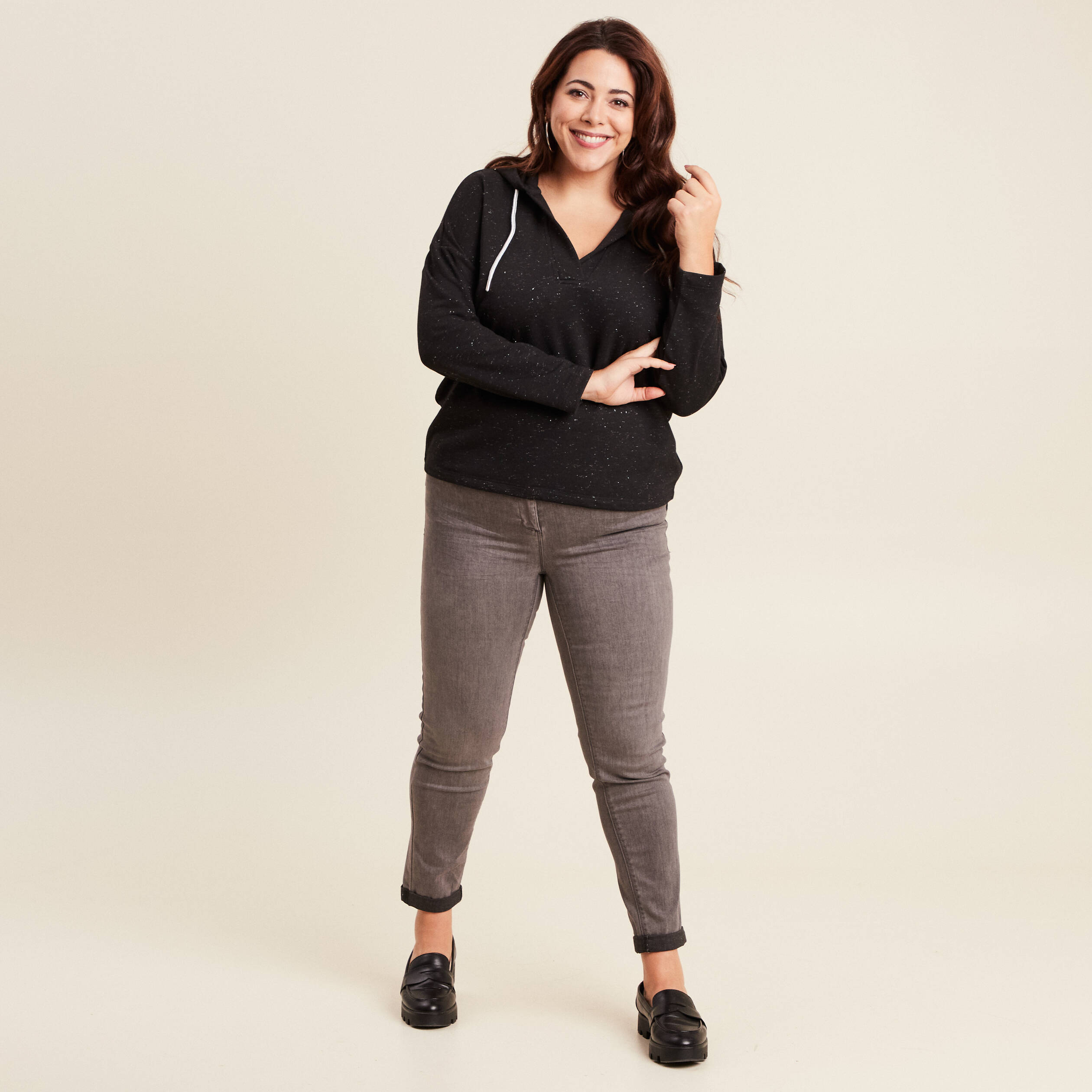 Sweat à capuche noir femme