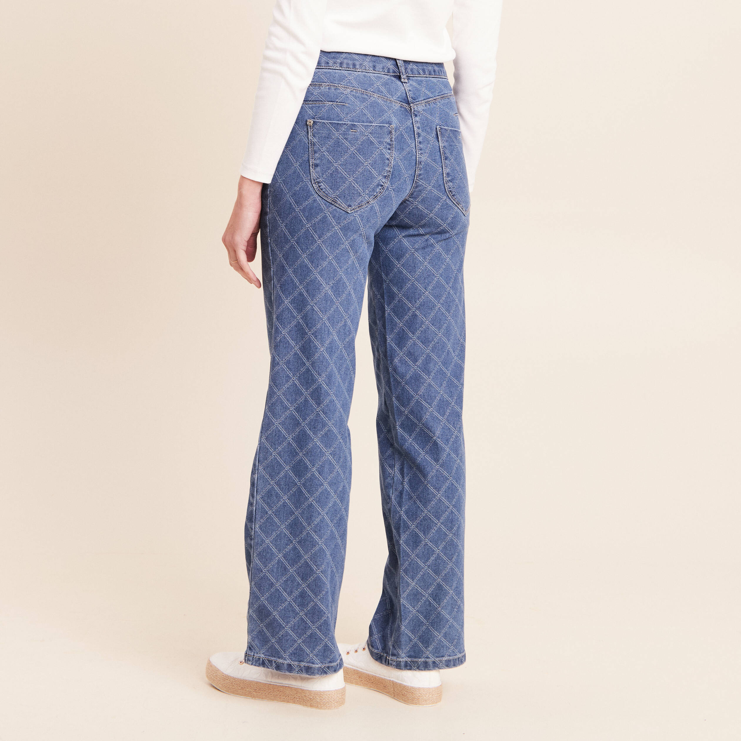 Jean coupe droite jacquard denim stone femme