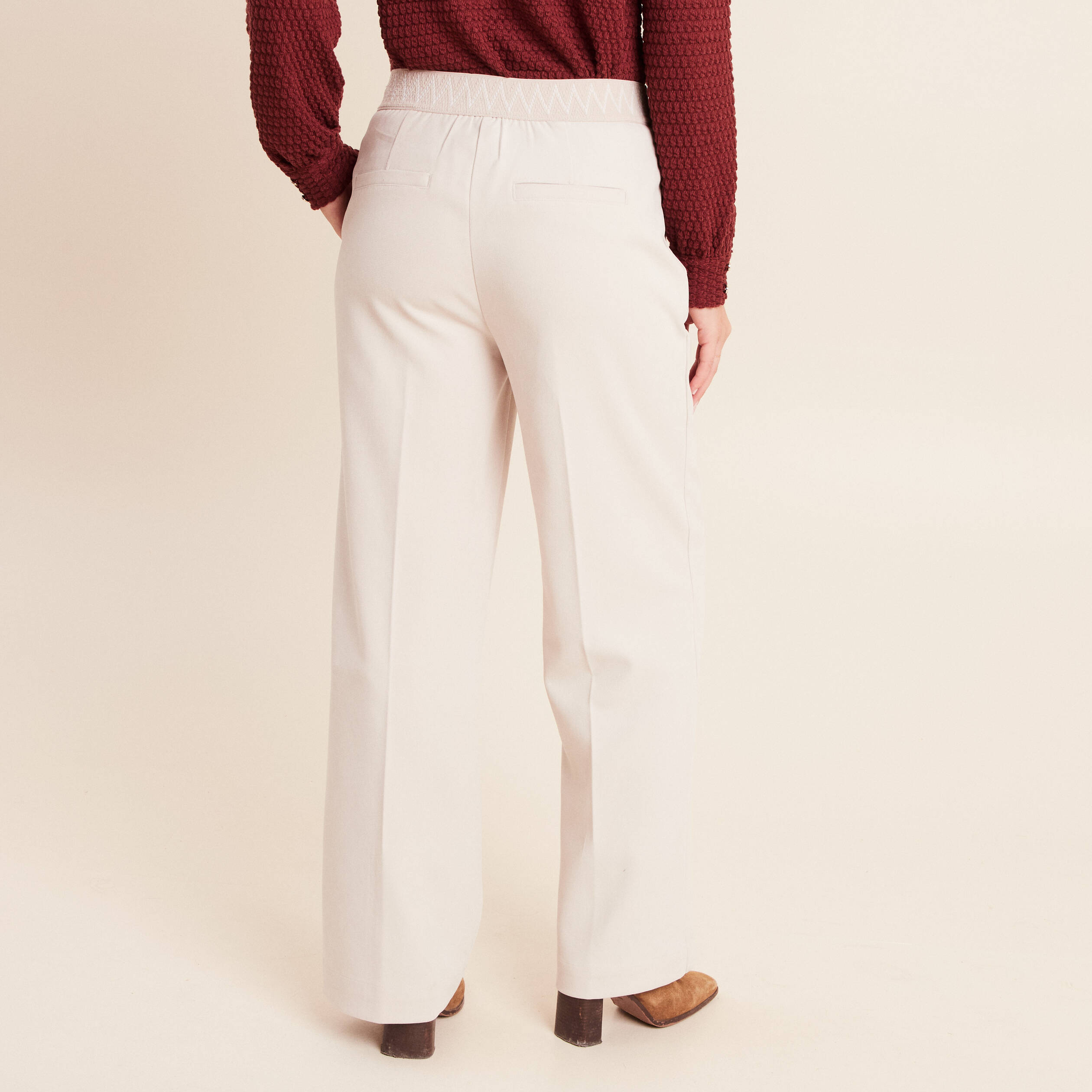 Pantalon taille haute en velours sable femme