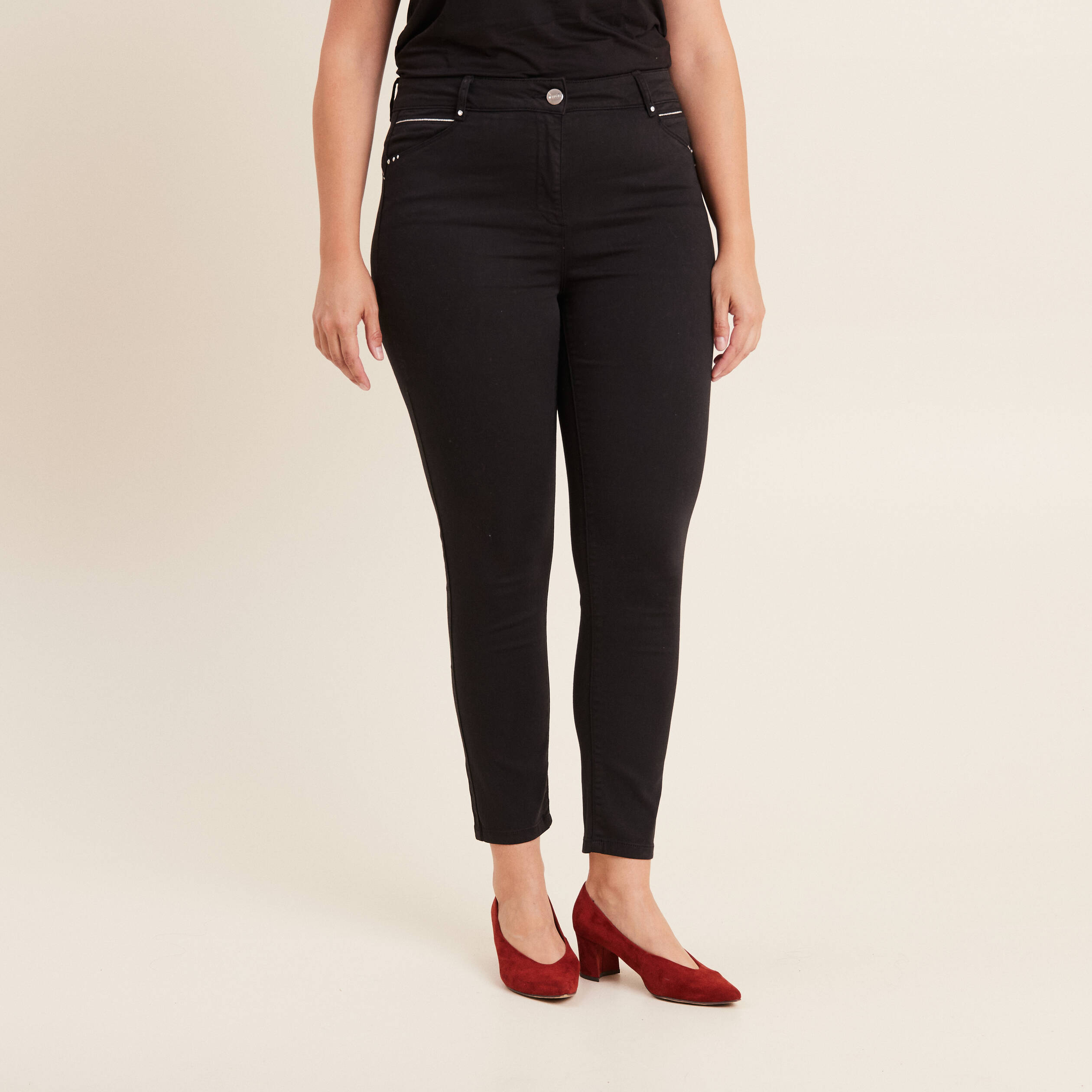 Pantalon coupe ajust&eacute;e taille haute noir femme