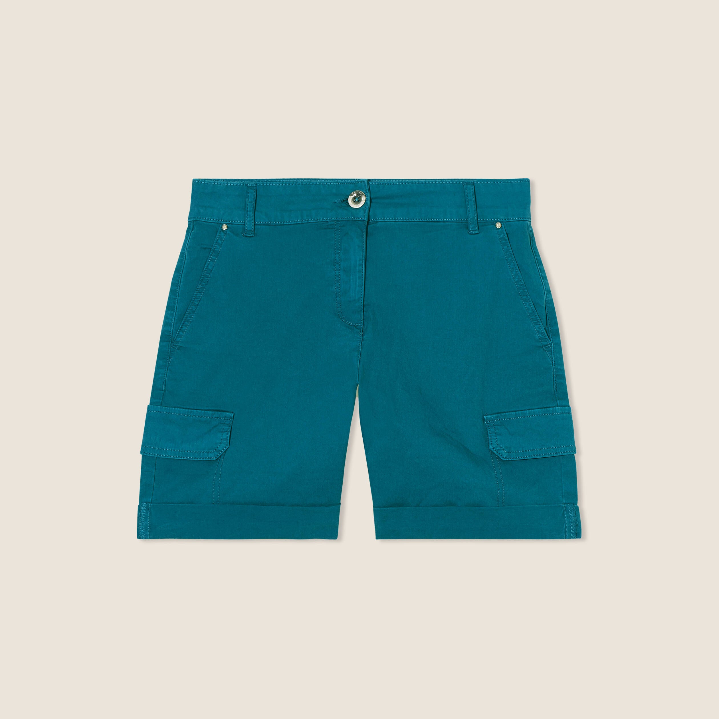 Short ajust&eacute; &agrave; rabats vert femme