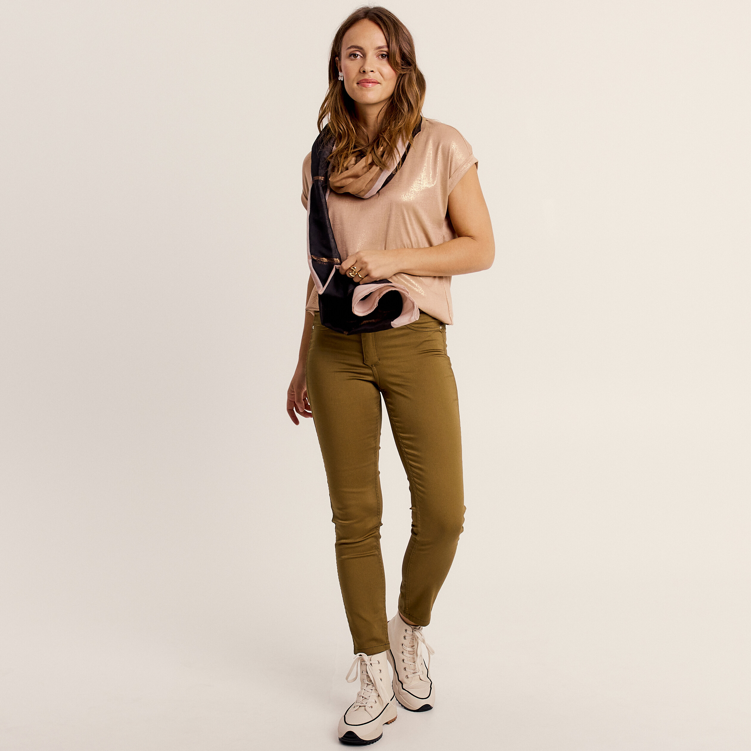 Pantalon enduit r&eacute;versible couleur bronze femme