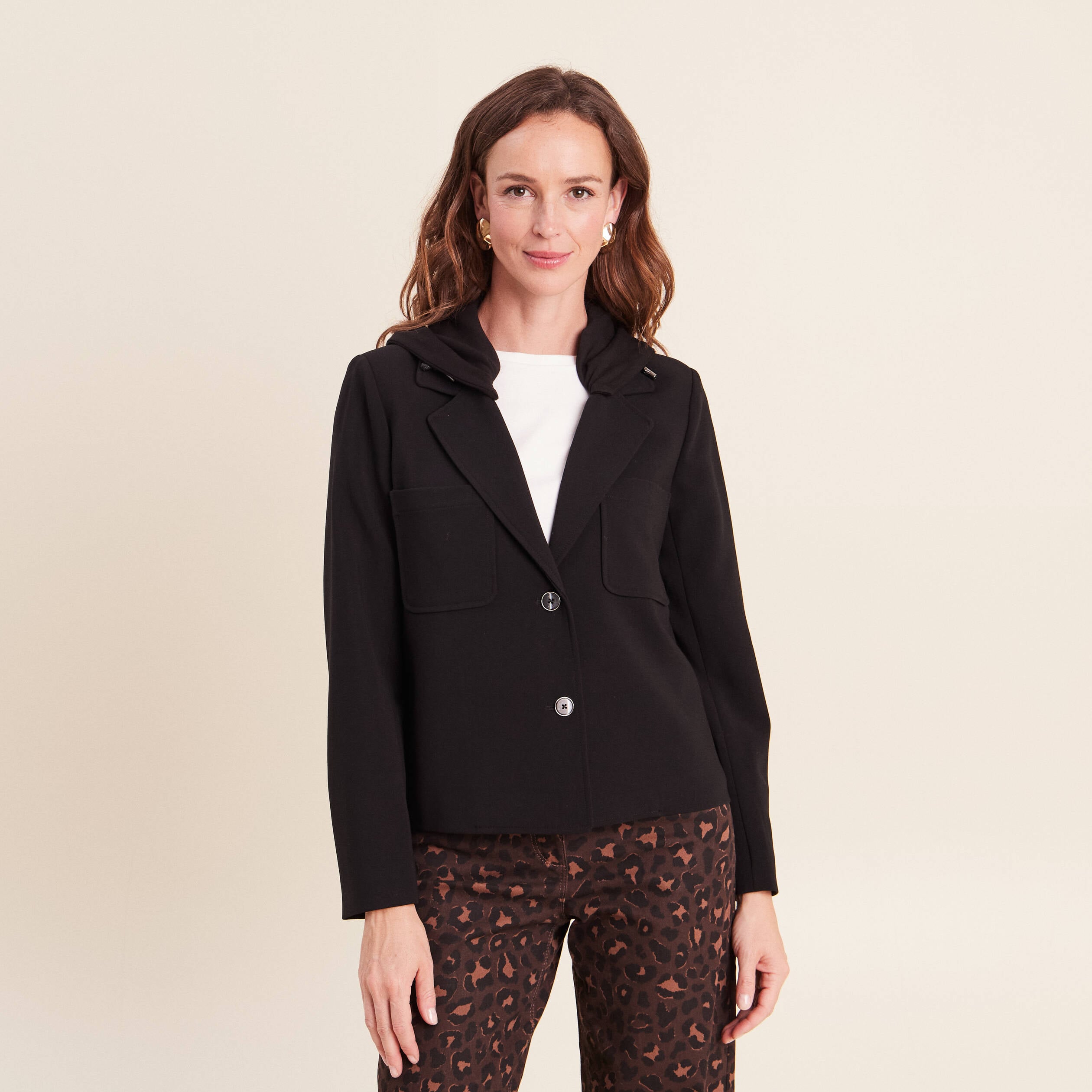 veste cintr&eacute;e doubl&eacute;e avec capuche noir femme