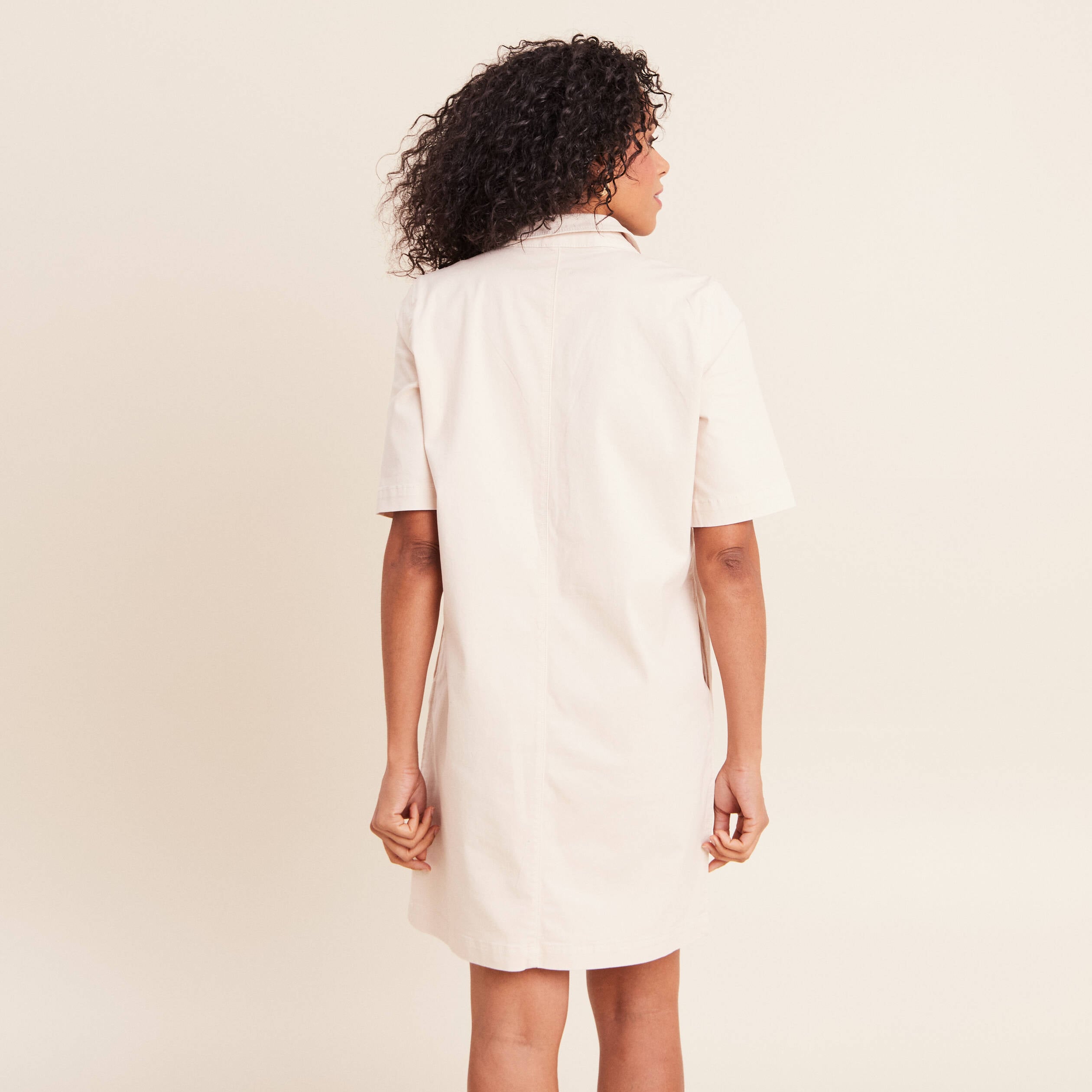 Robe courte en coton ivoire femme