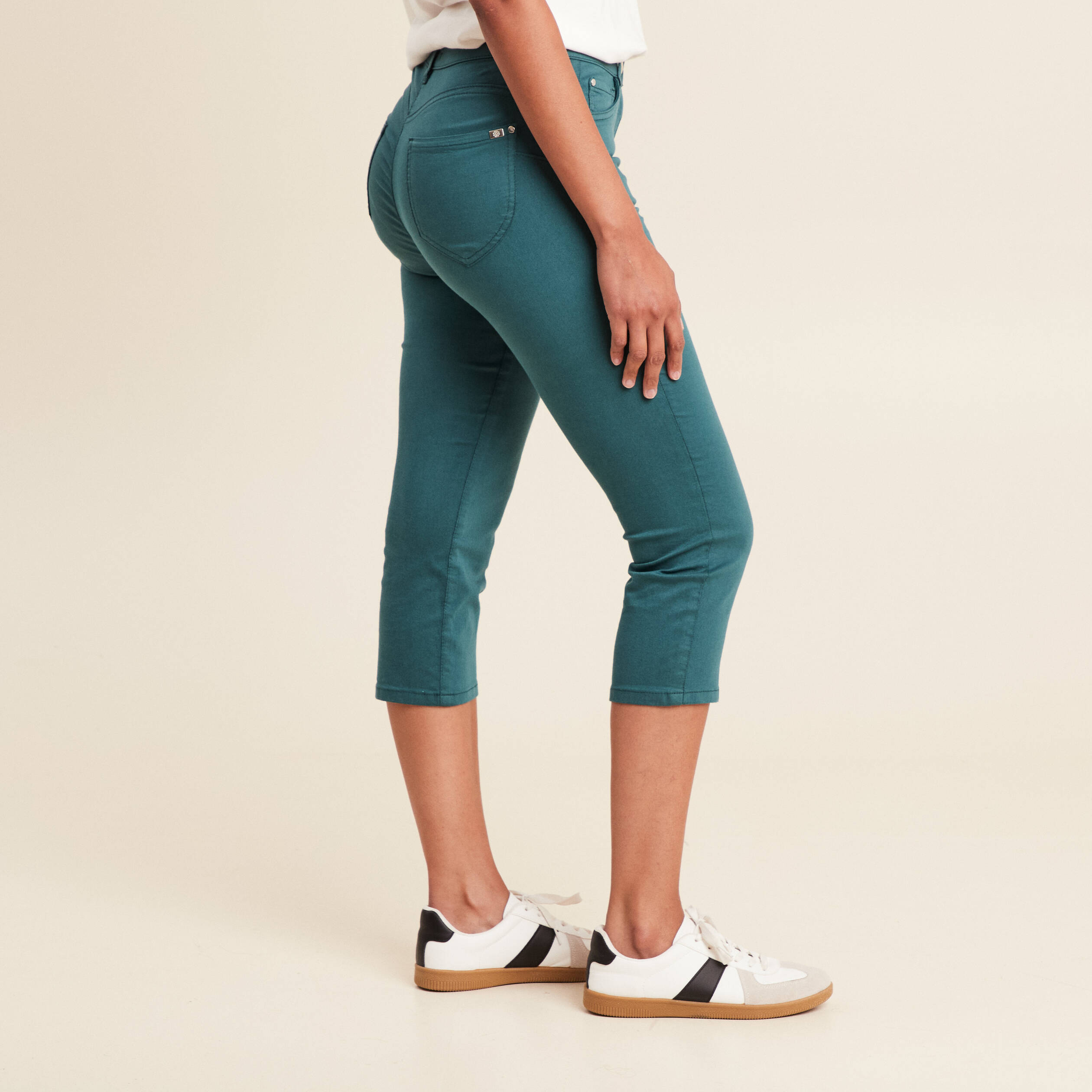 pantacourt droit taille standard vert femme Pantacourt droit taille standard vert femme