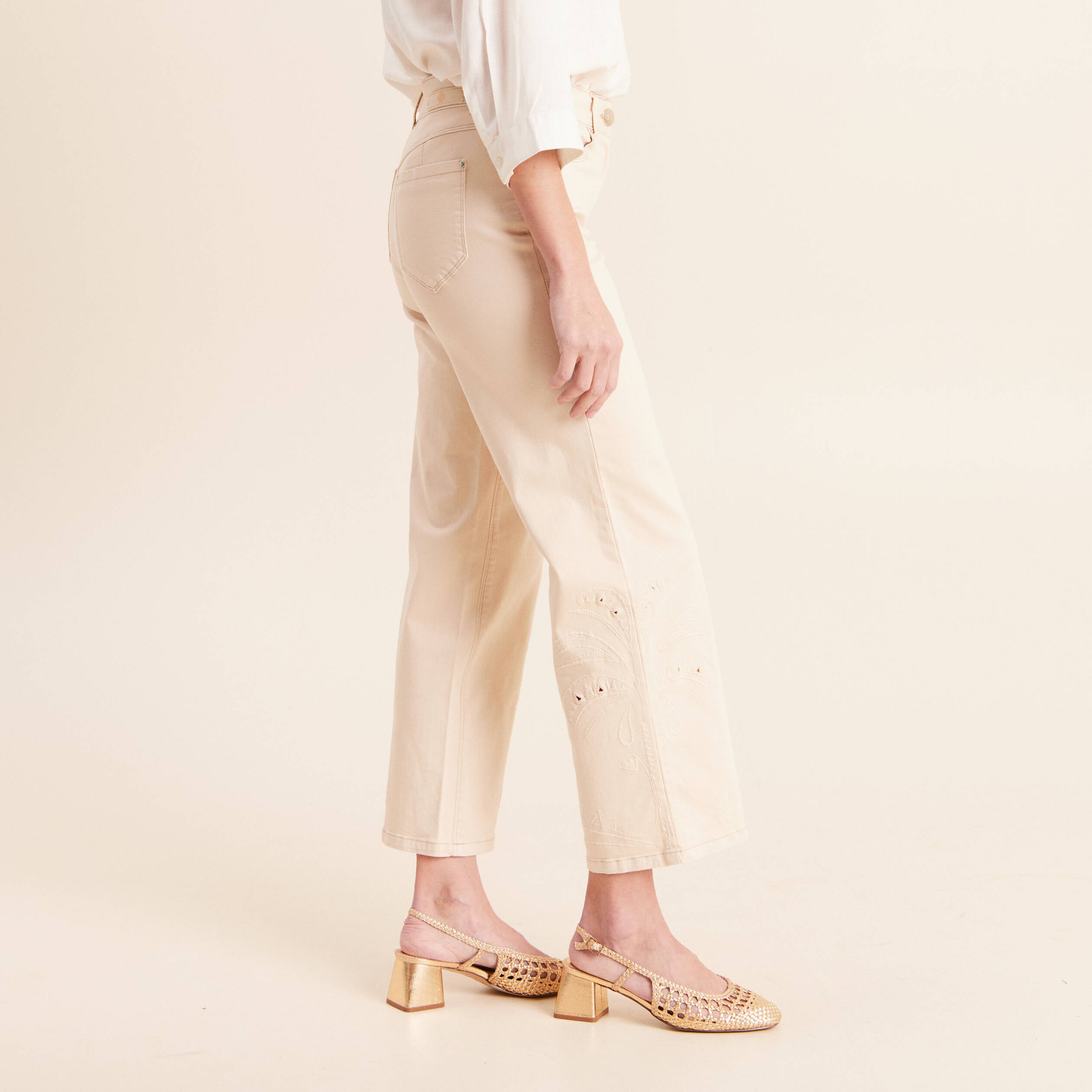 Pantalon 7/8&egrave;me coupe large ivoire femme