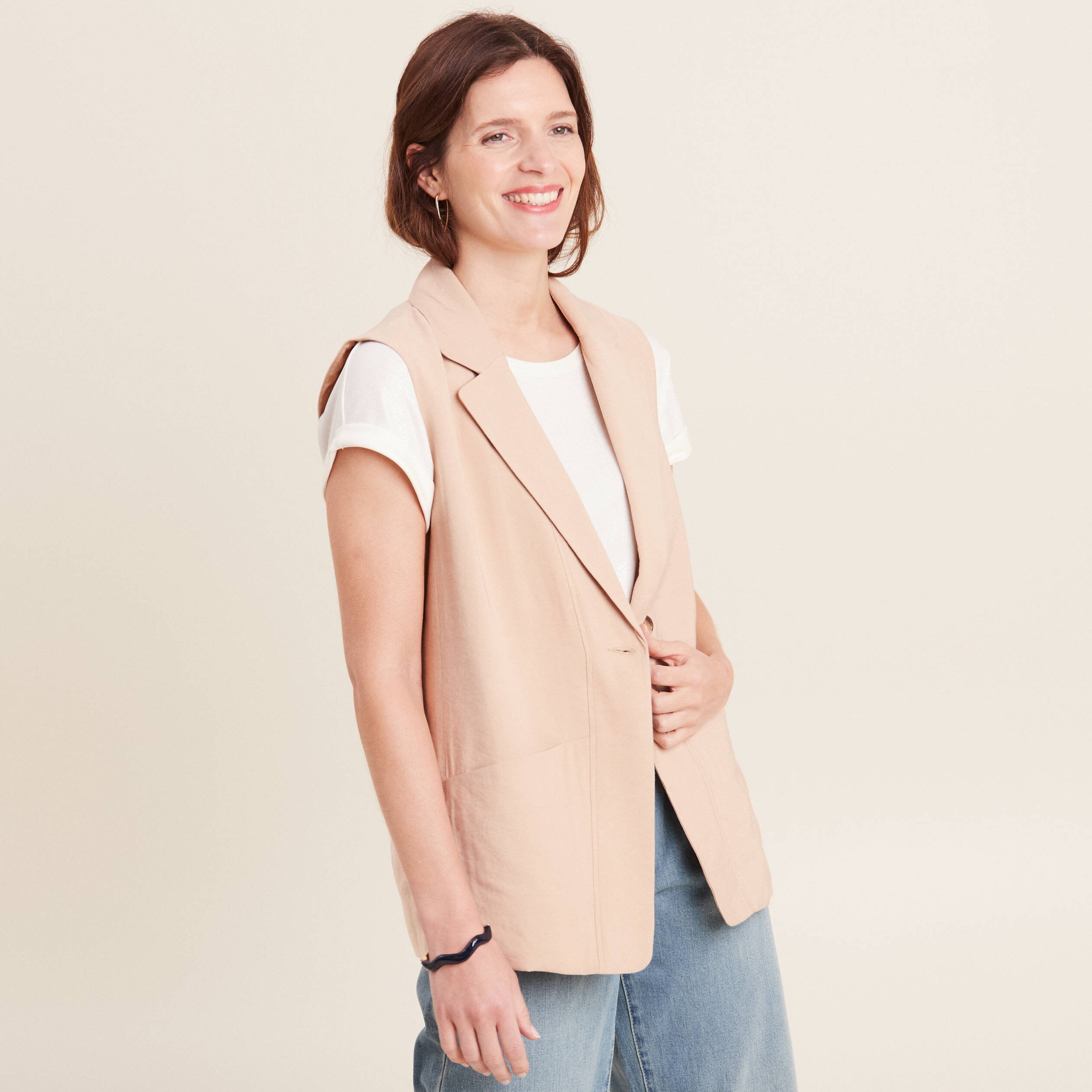 veste tailleur sans manches beige femme Veste tailleur sans manches beige femme