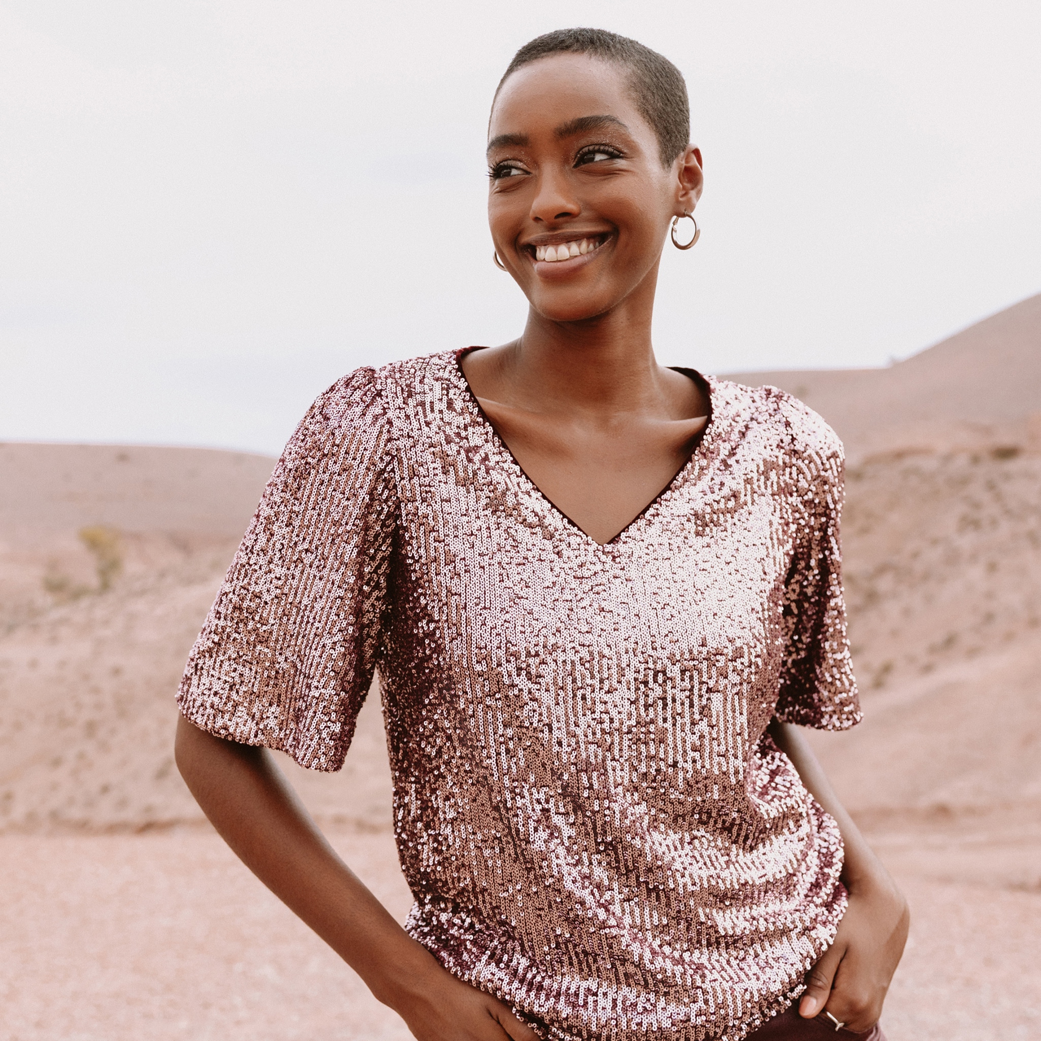 T-shirt &agrave; sequins manches coudes bordeaux femme