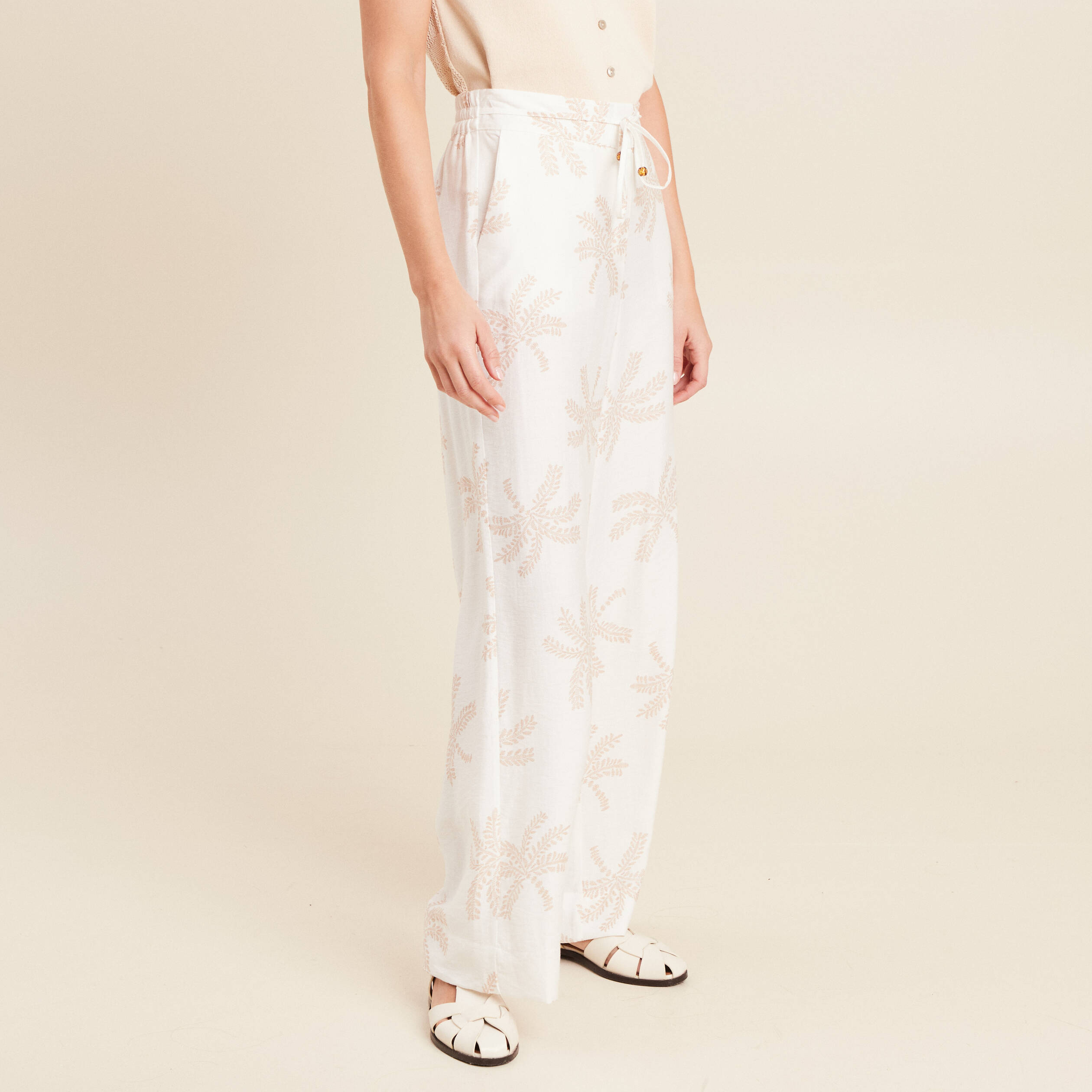 pantalon large taille haute beige femme Pantalon large taille haute beige femme