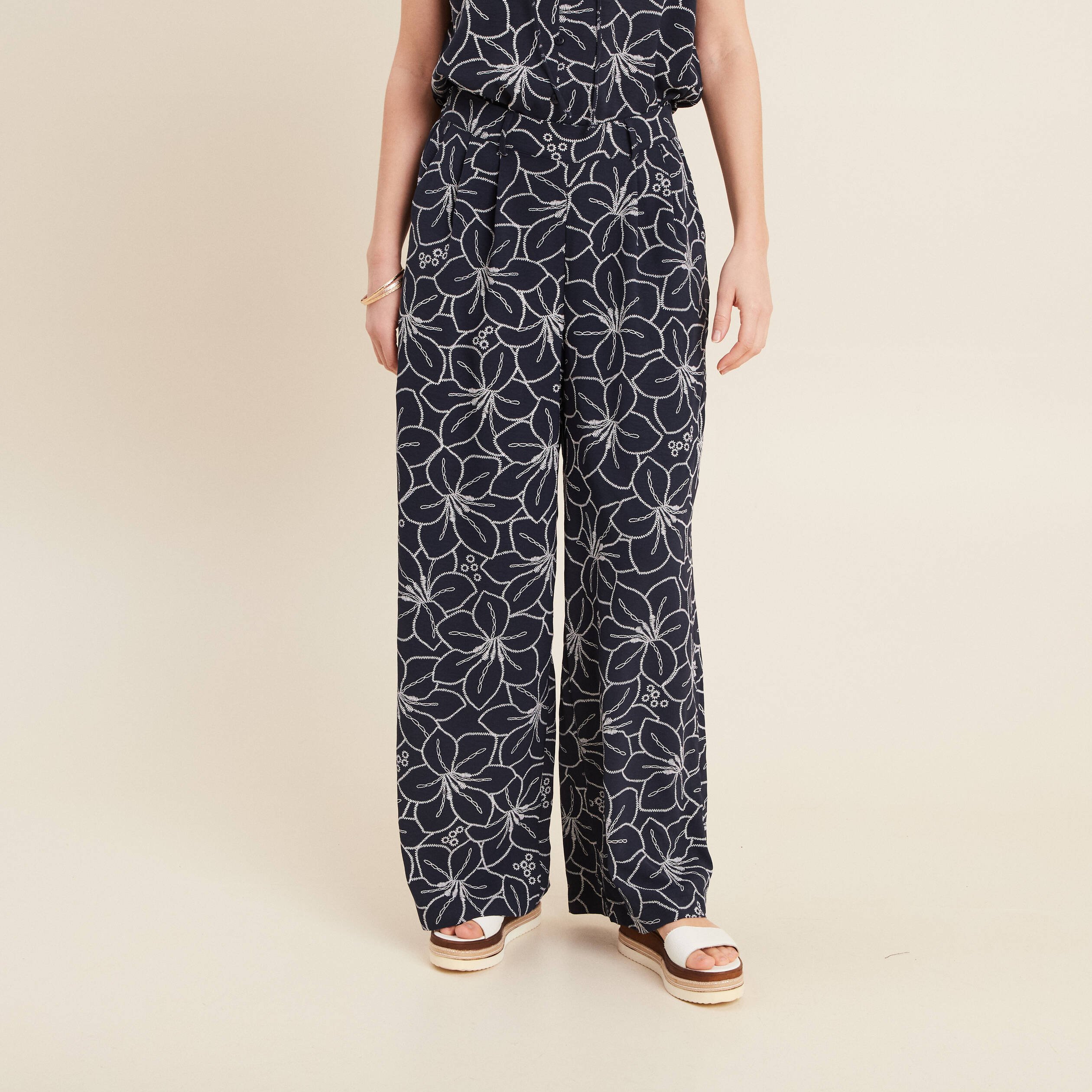 pantalon large taille haute bleu fonce femme Pantalon large taille haute bleu foncé femme