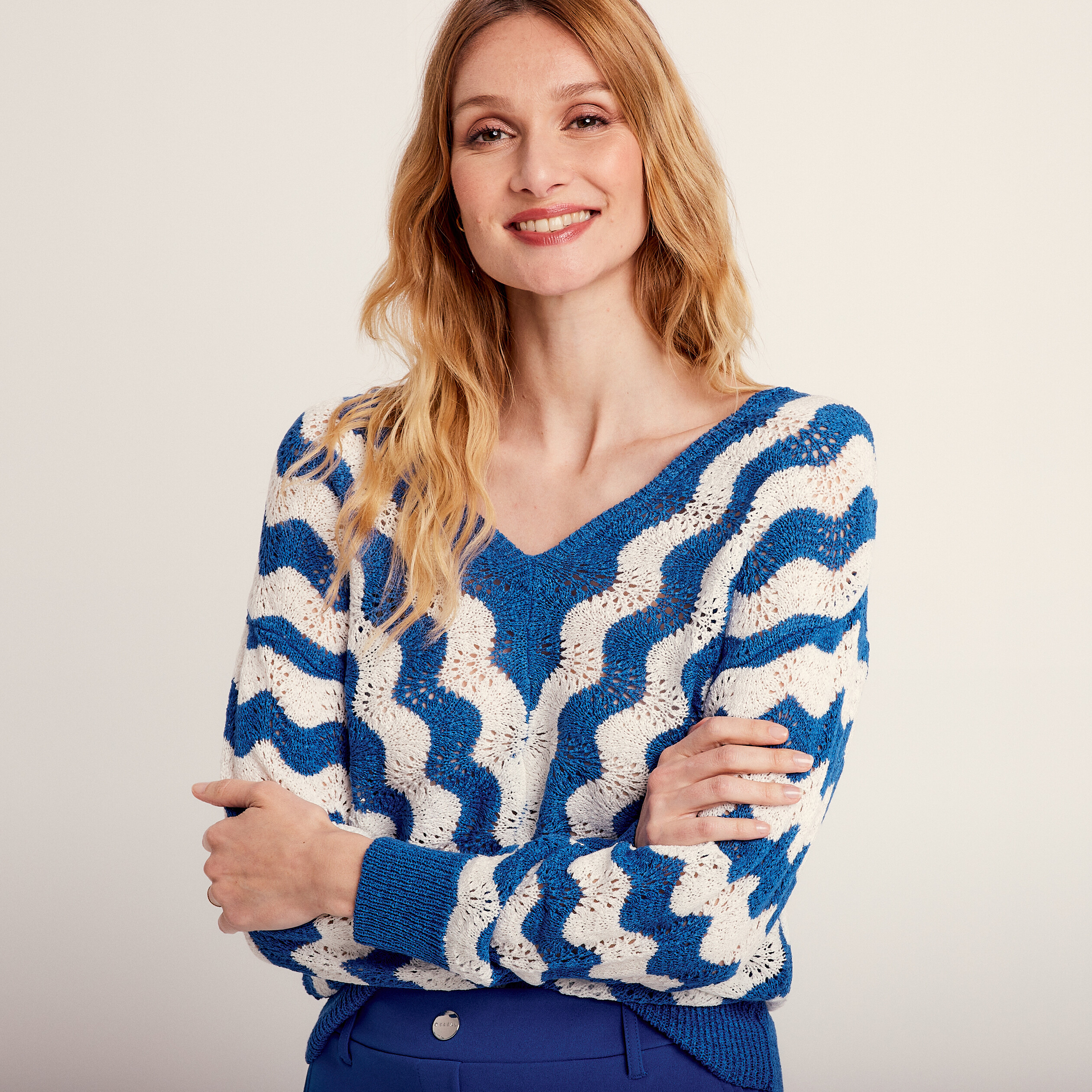 Pull manches longues bleu electrique femme