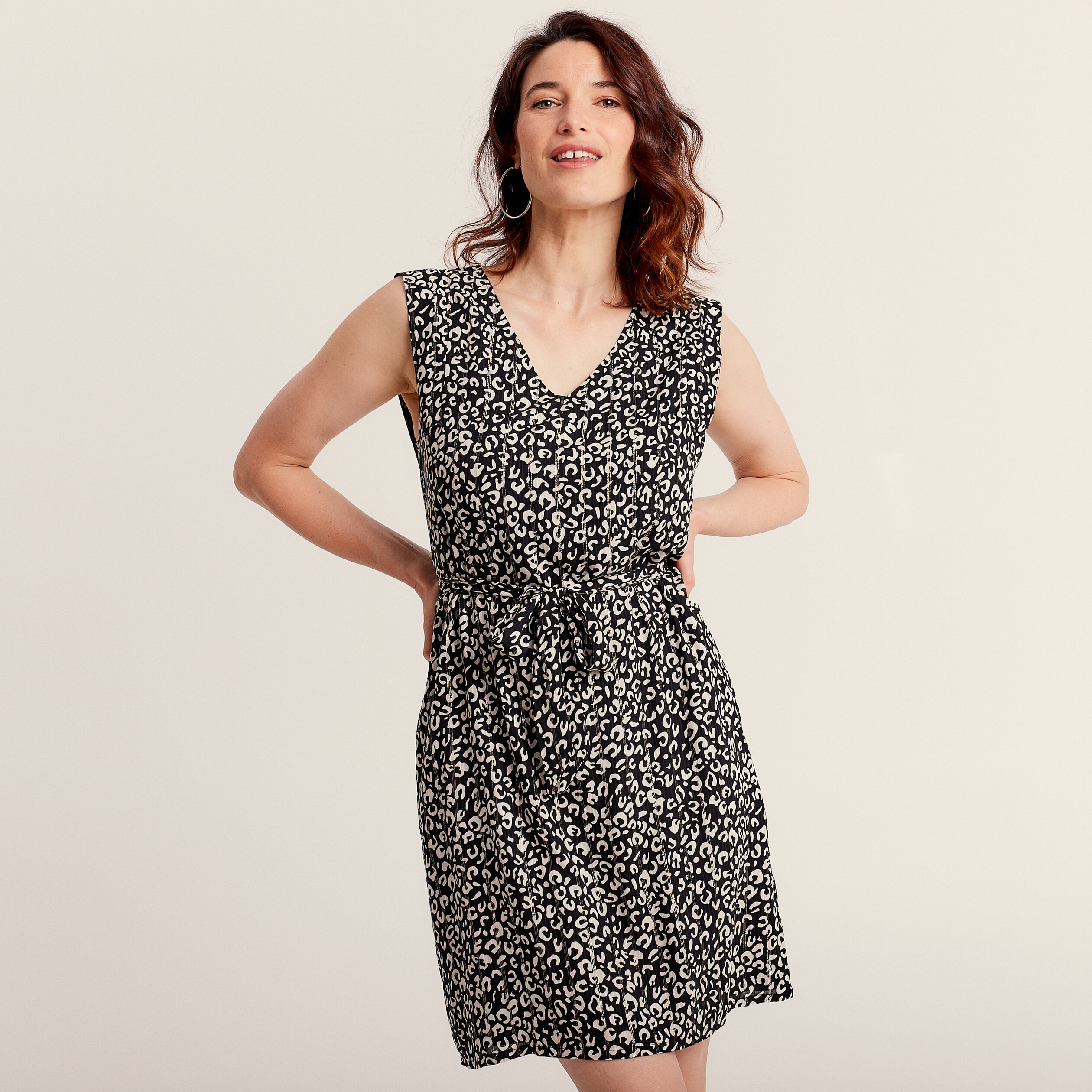 Robe droite ceinturée noir femme