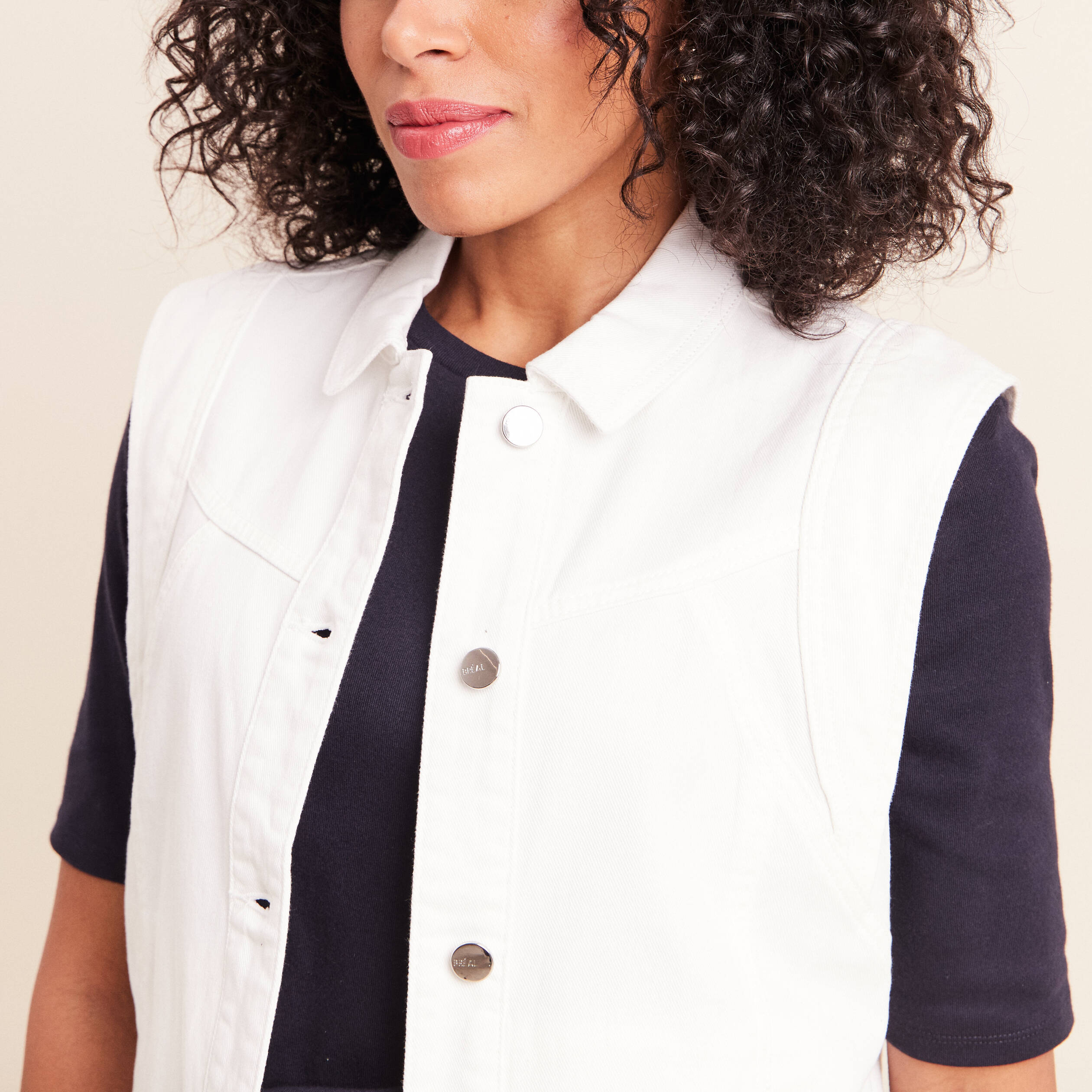 Veste sans manches en jean ecru femme