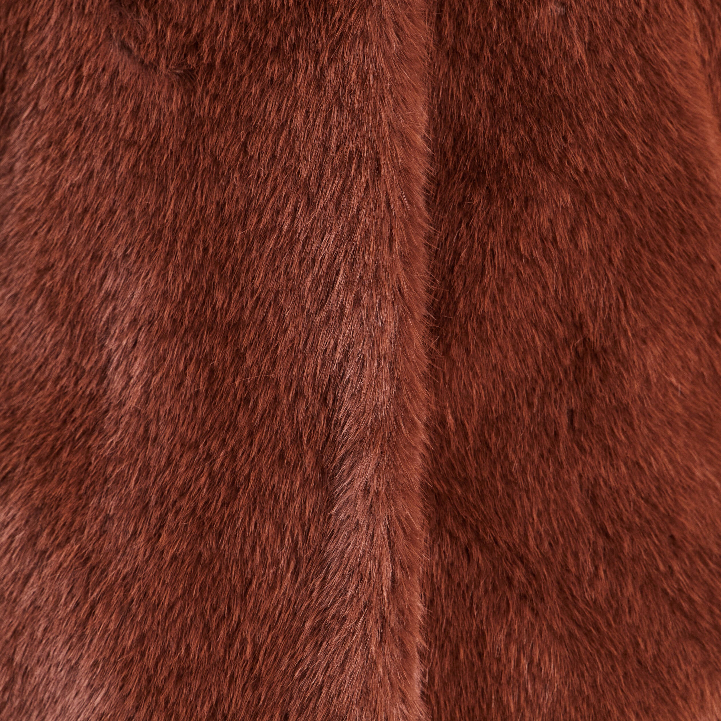 Manteau &agrave; capuche fausse fourrure marron fonc&eacute; femme