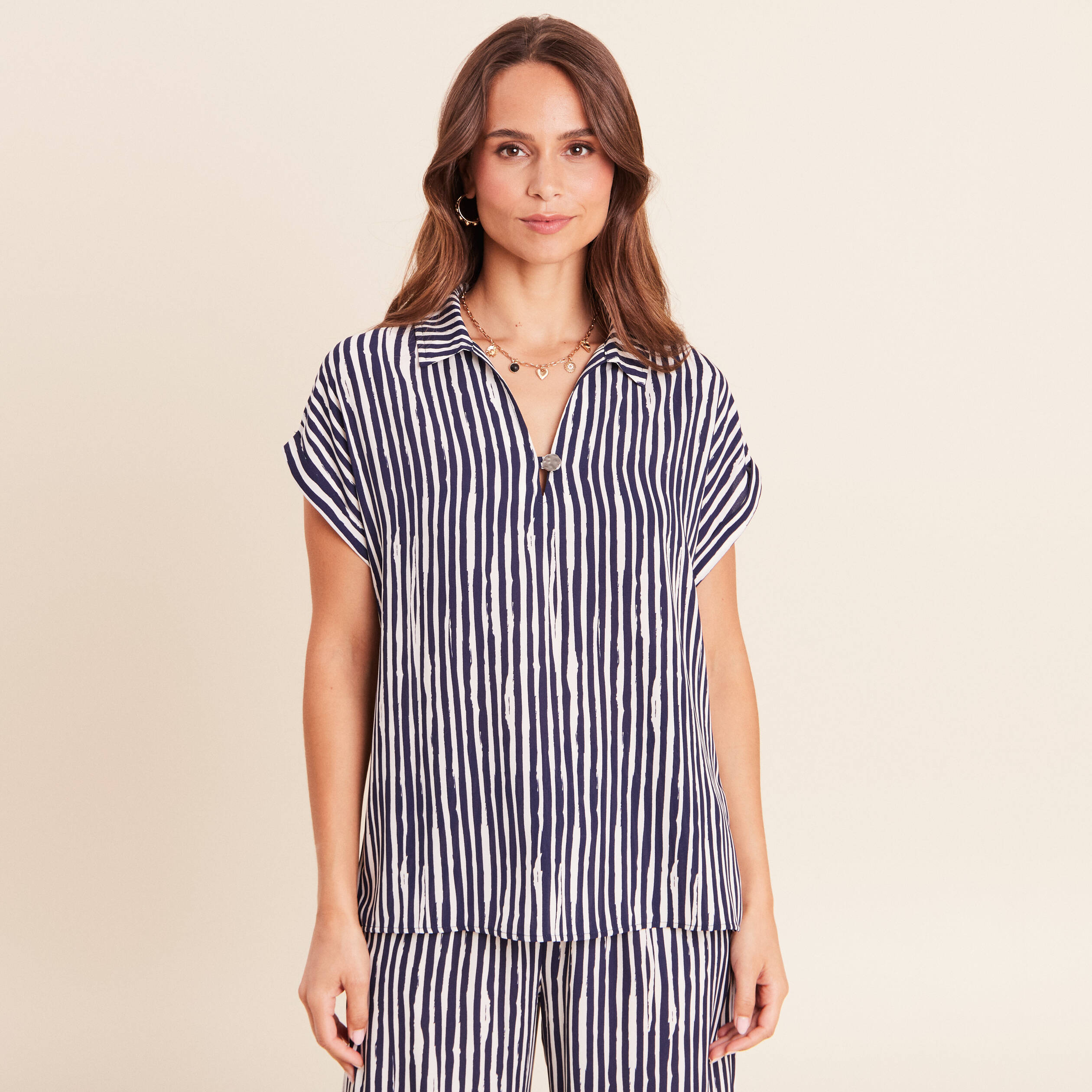 Blouse fluide manches courtes blanc femme